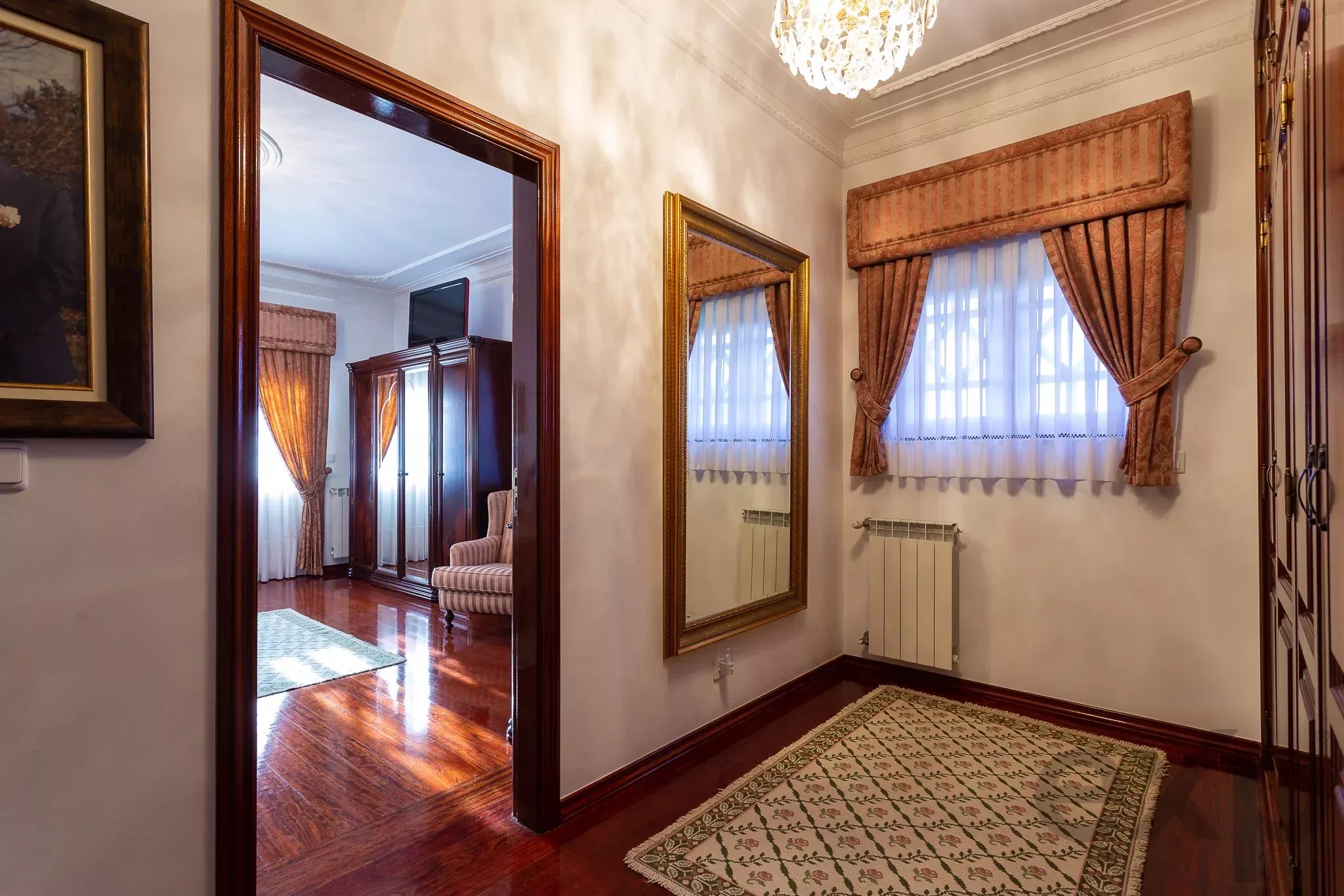 Prestigious Residence with Swimming Pool 87053100 image 23