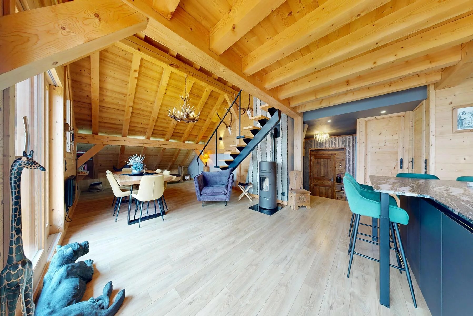 Photo of PASSY - A duplex apartment with two balconies