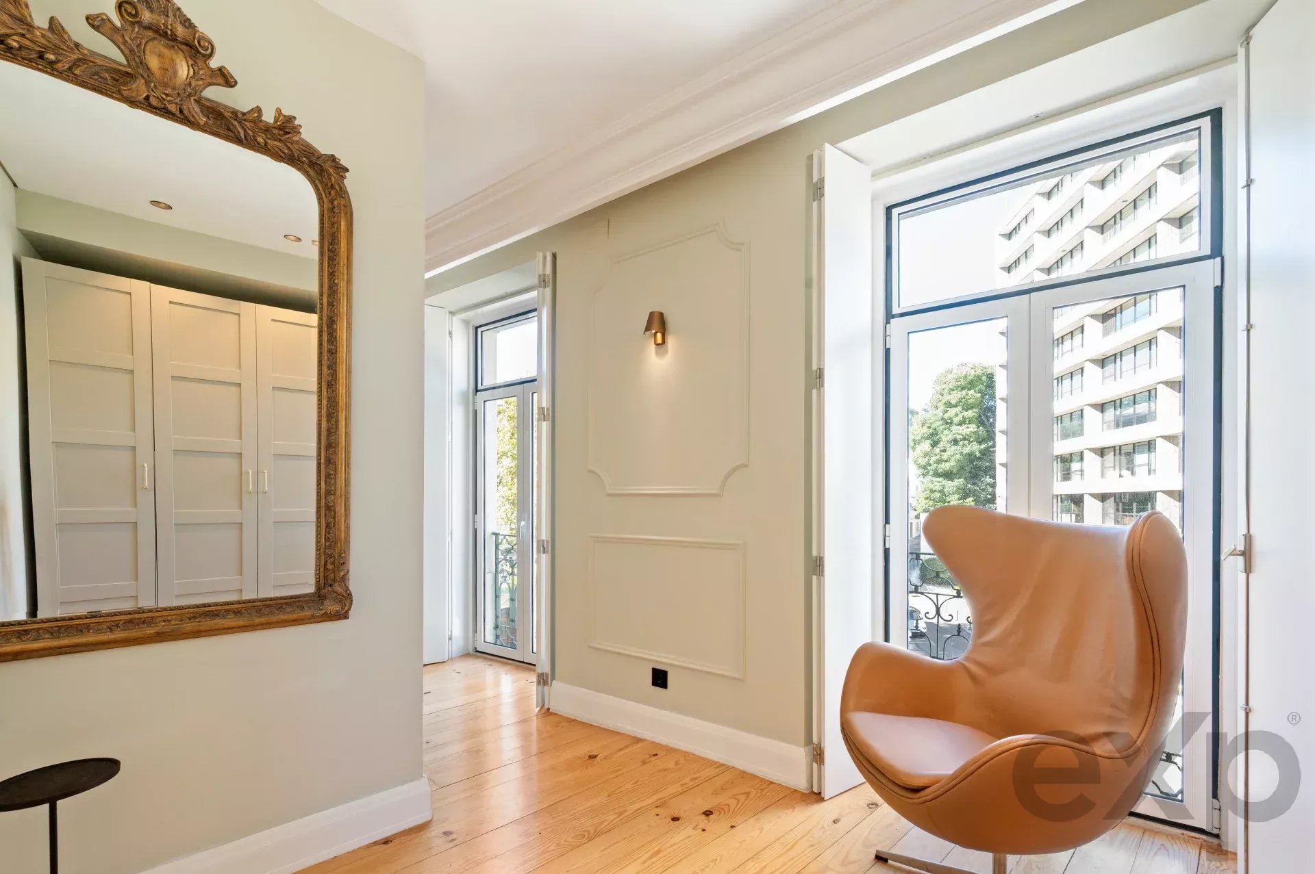 Elegant T2 + 1 Penthouse in Downtown Lisbon 86935832 image 4