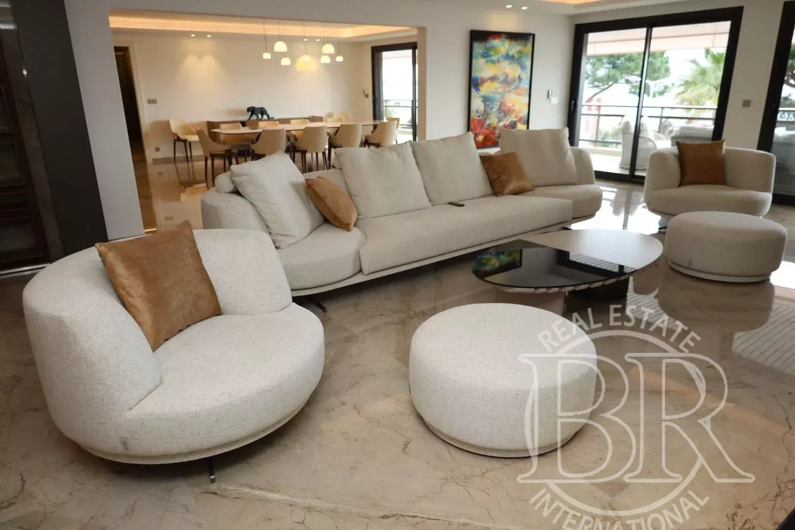 Agence immobilière de Beau Rivage