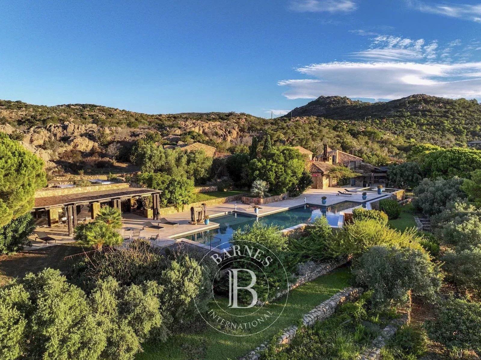Villa Bonifacio  -  ref 7383824 (picture 2)