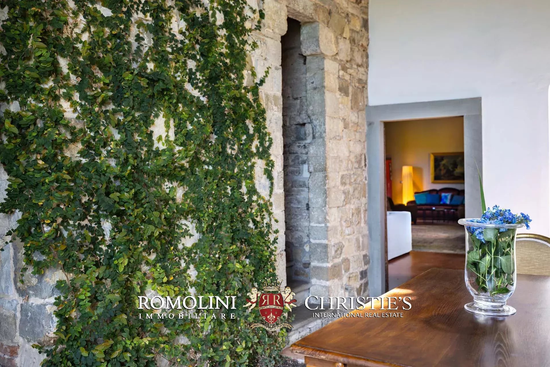 18 Bedroom Chateau's Image 35