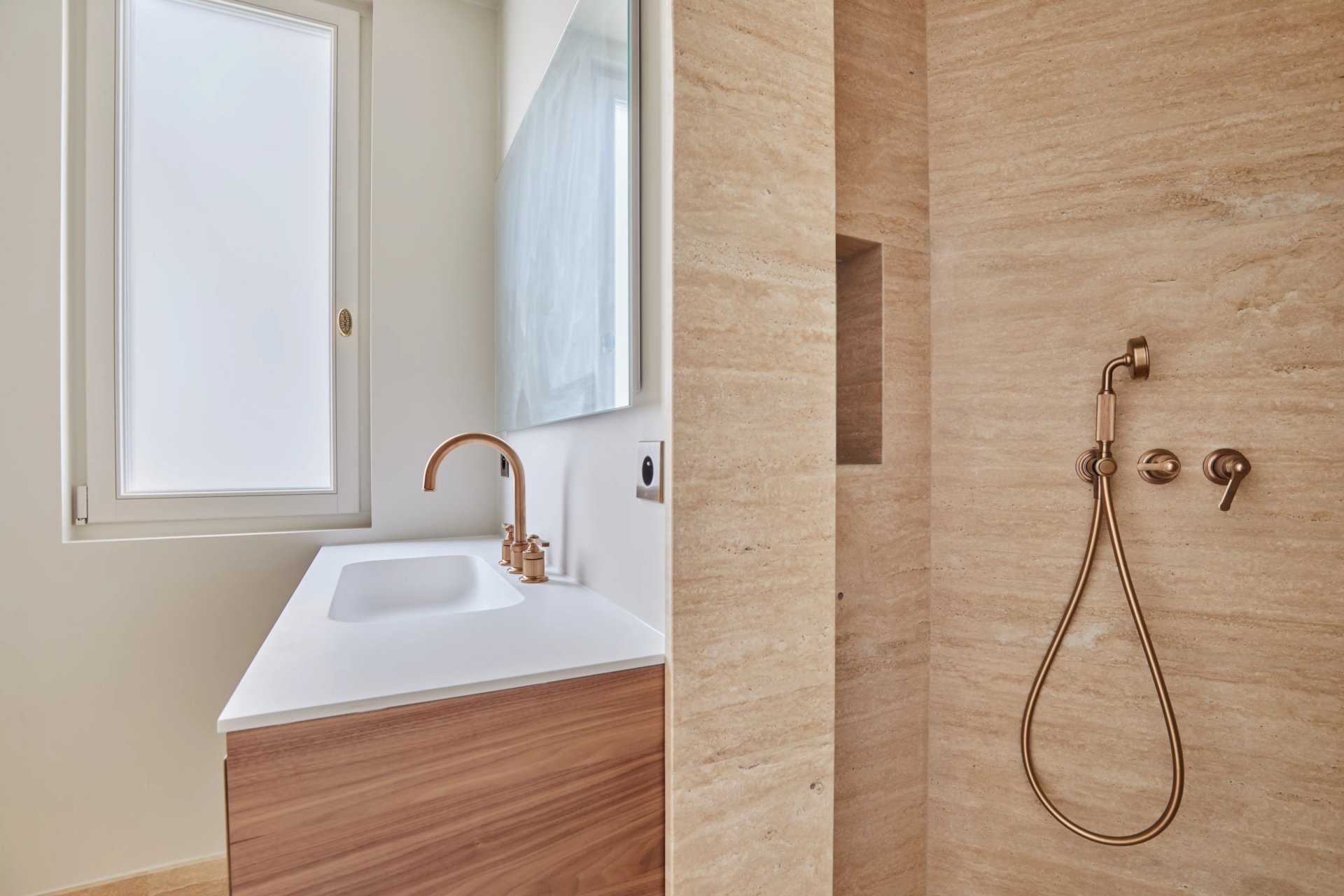1 Bedroom Apartment/Flat's Image 10