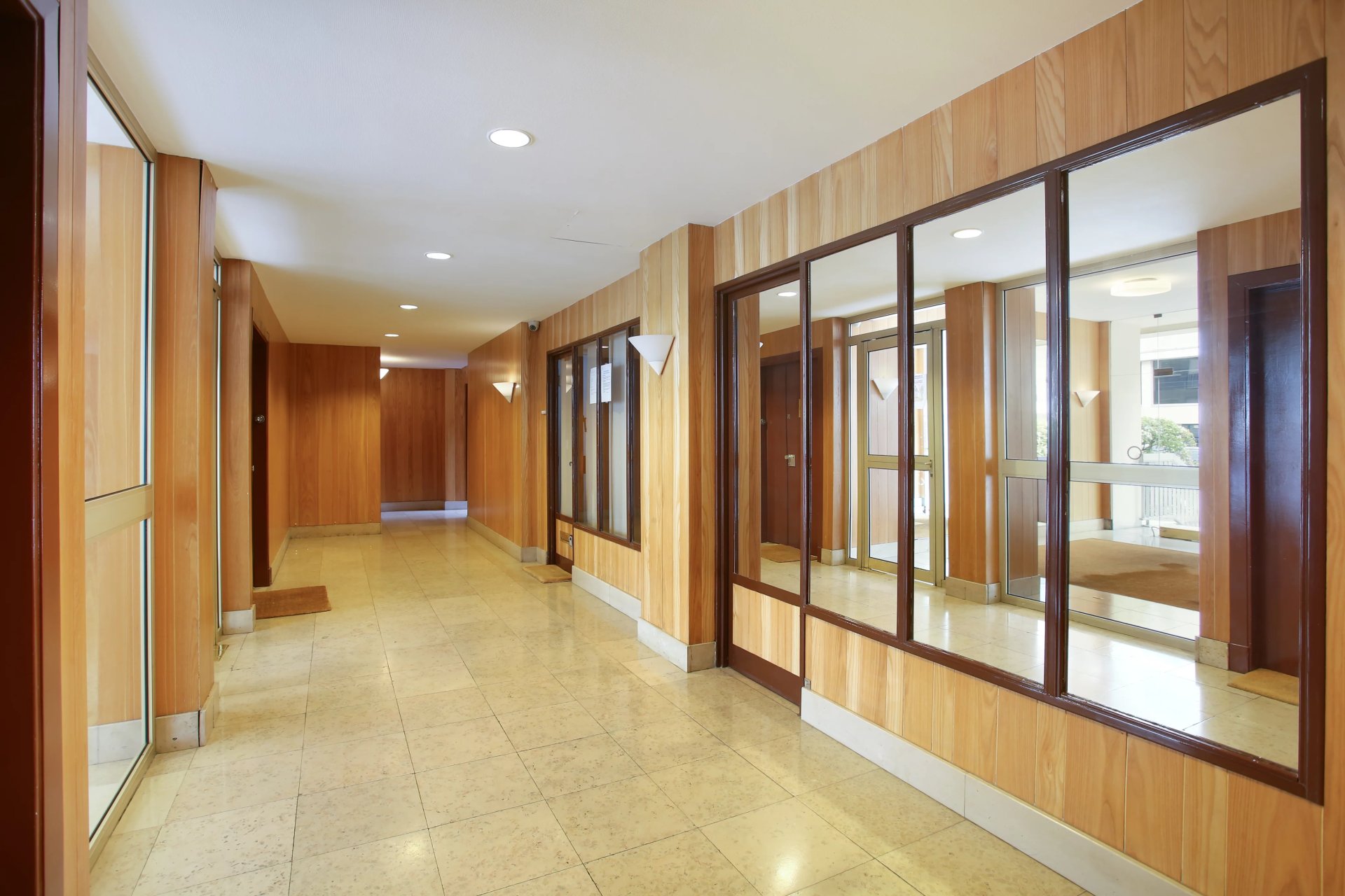 1 Bedroom Apartment/Flat's Image 11