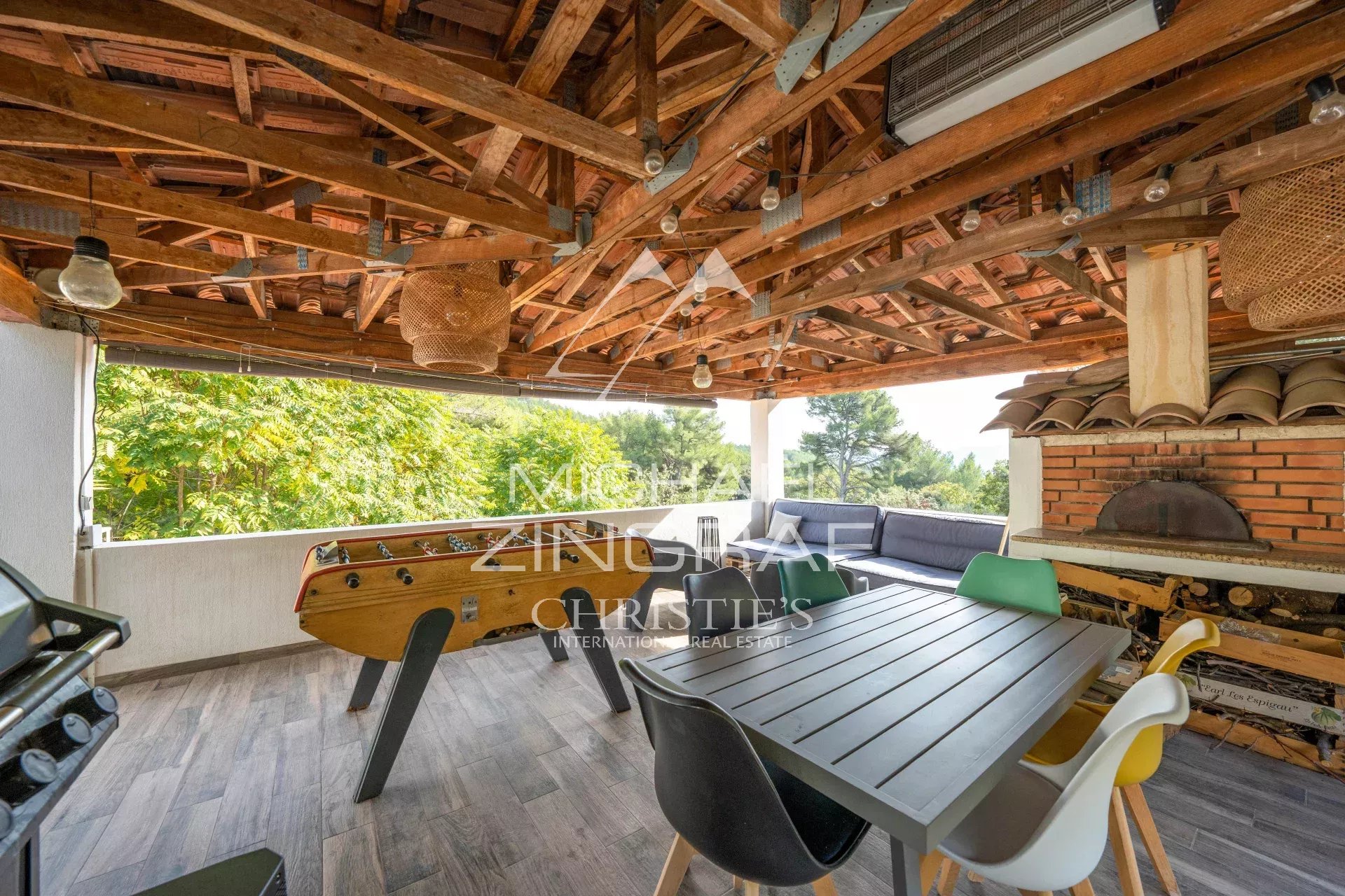 4 Bedroom Villa/Townhouse's Image 10