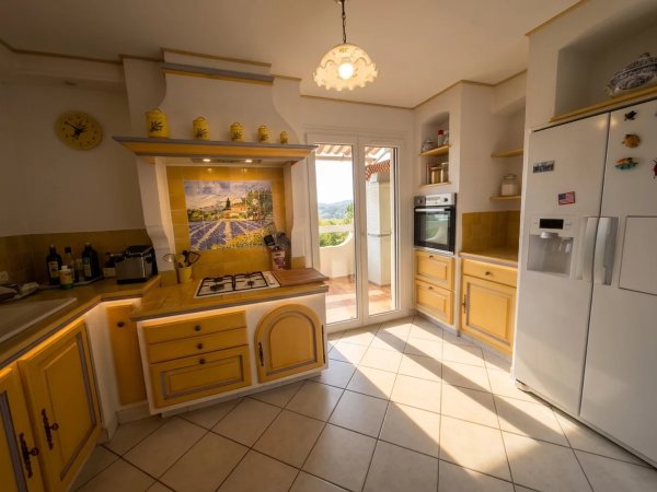 Charming 3-Bedroom Family Villa in Villeneuve-Loubet | French Riviera — photo 7