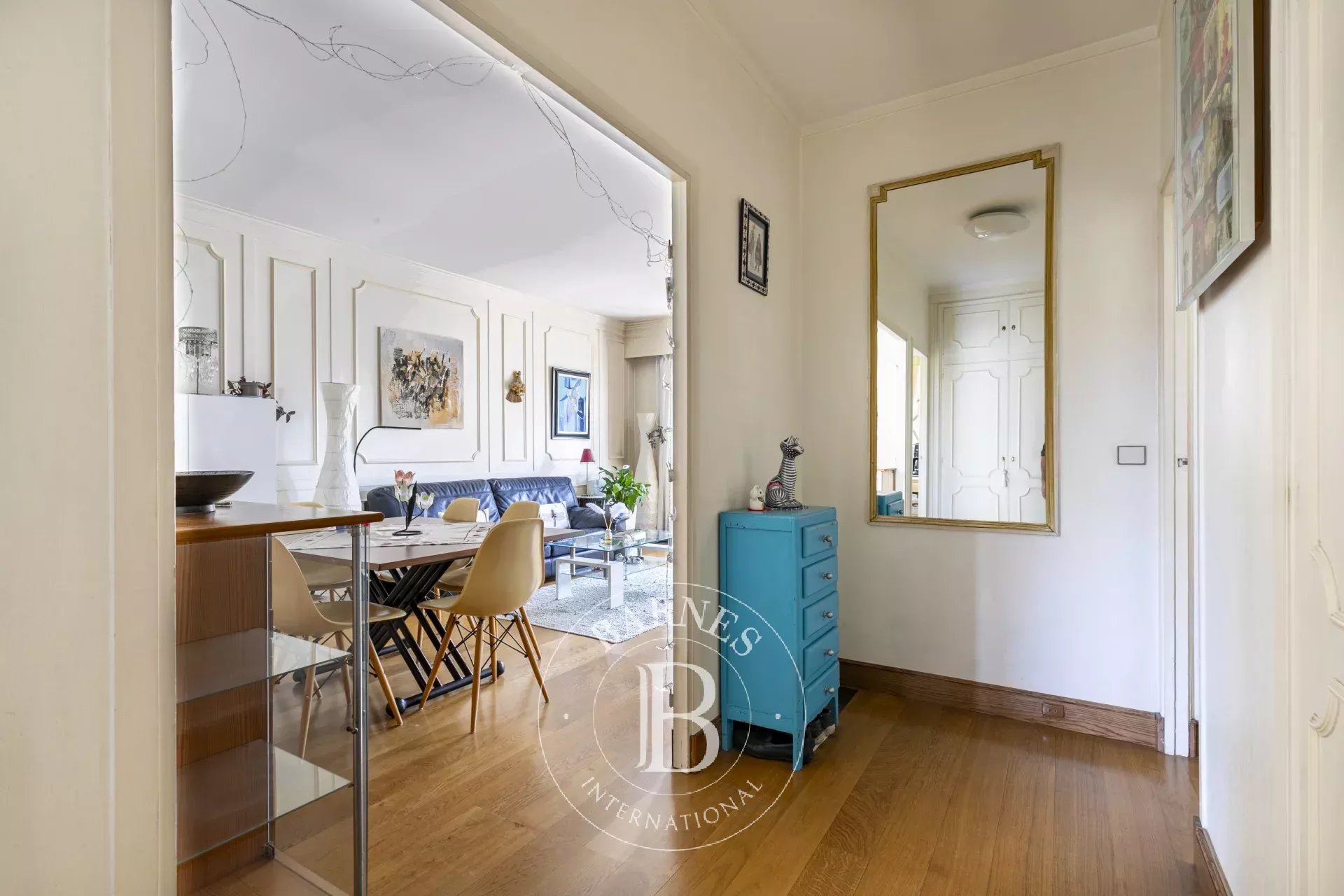 Paris  - Apartment 2 Bedrooms - picture 4