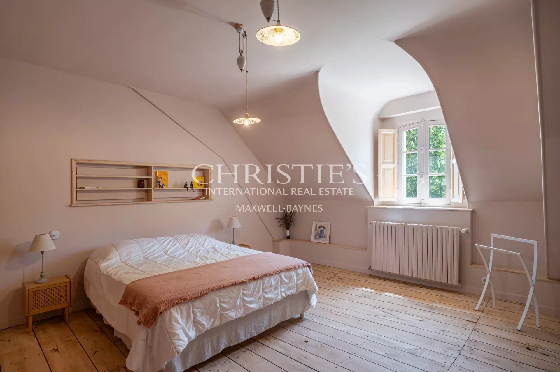 16 Bedroom Villa/Townhouse's Image 25