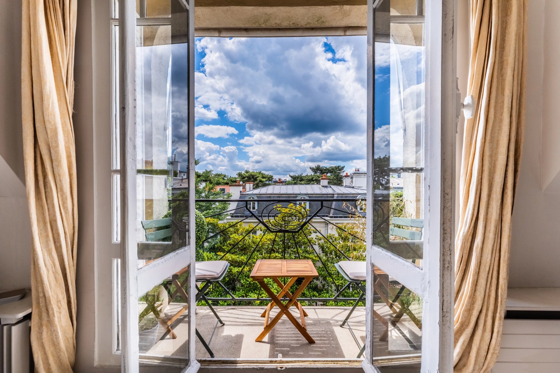 2 Bedroom Apartment/Flat's Image 3