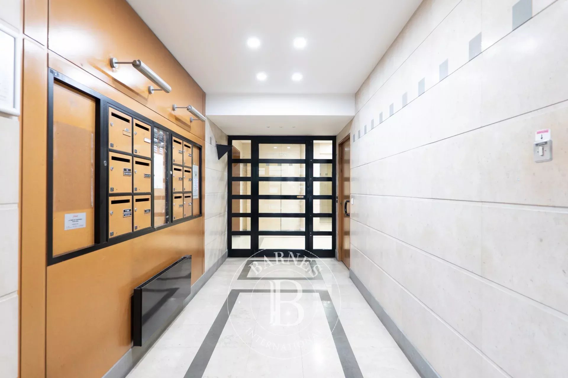 Daire Paris 7ème - picture 14