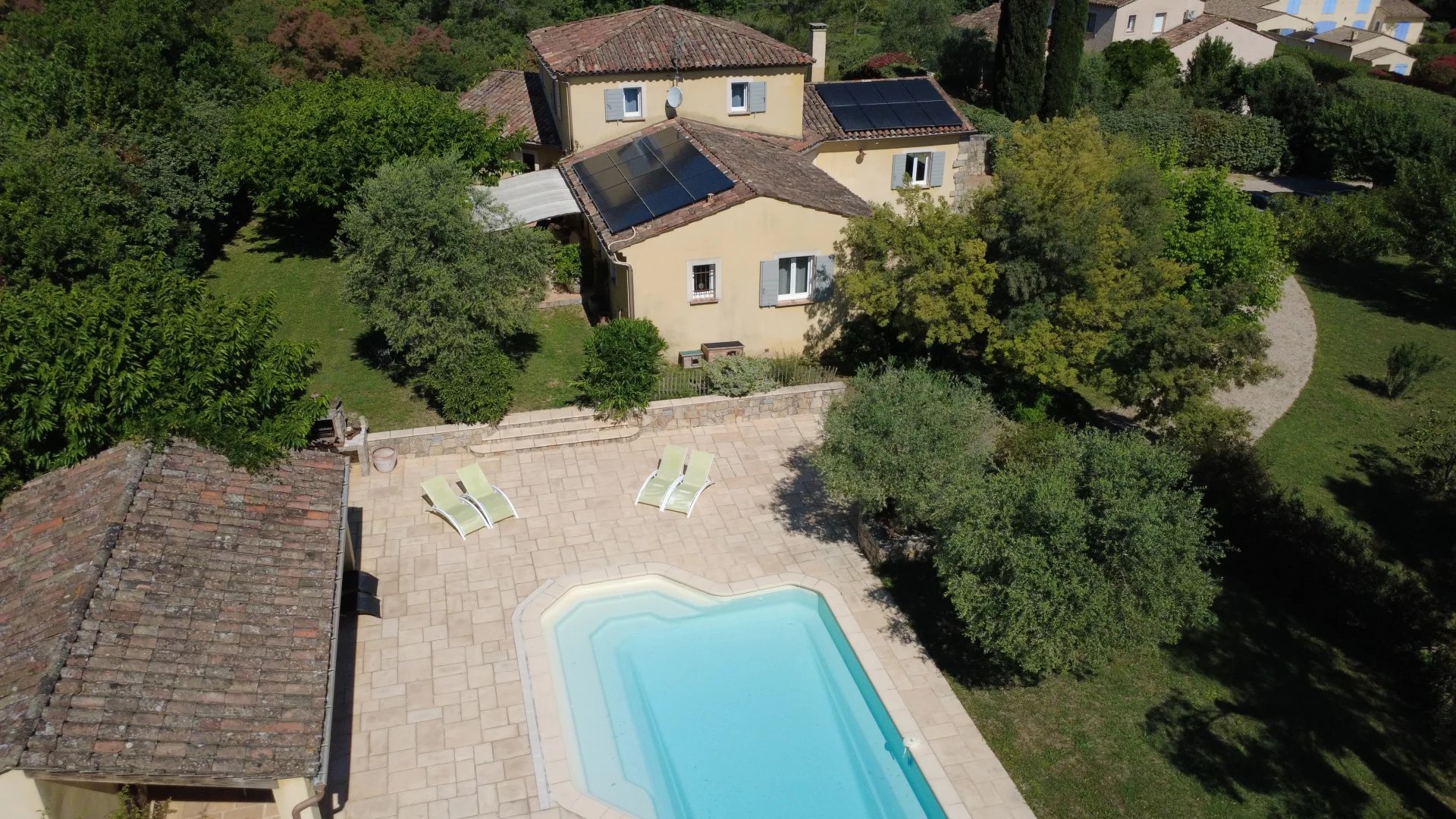 Fabulous 4 bedroom house with large Independent Studio and Swimming Pool - Fayence