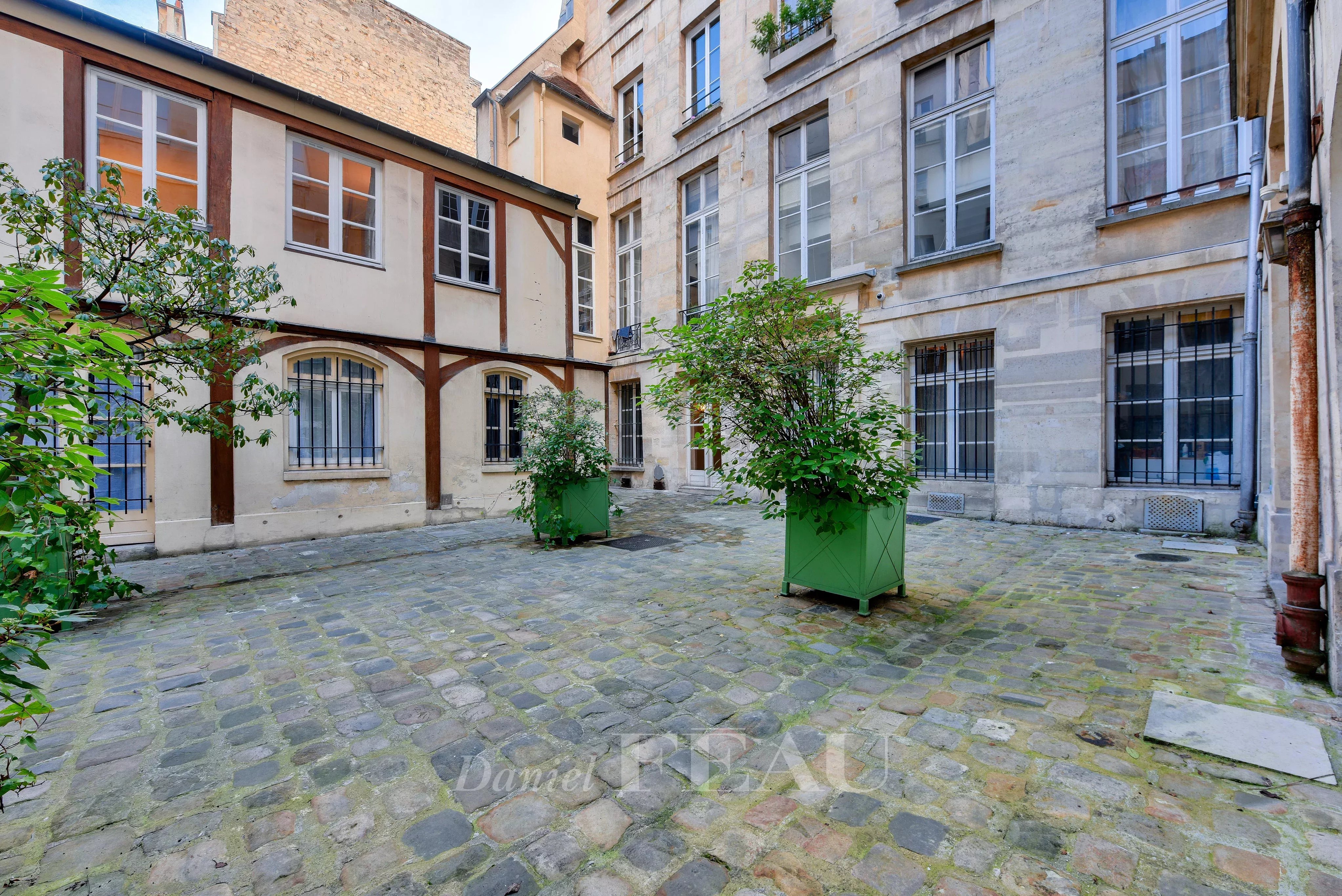 Vente Studio Paris 4ème