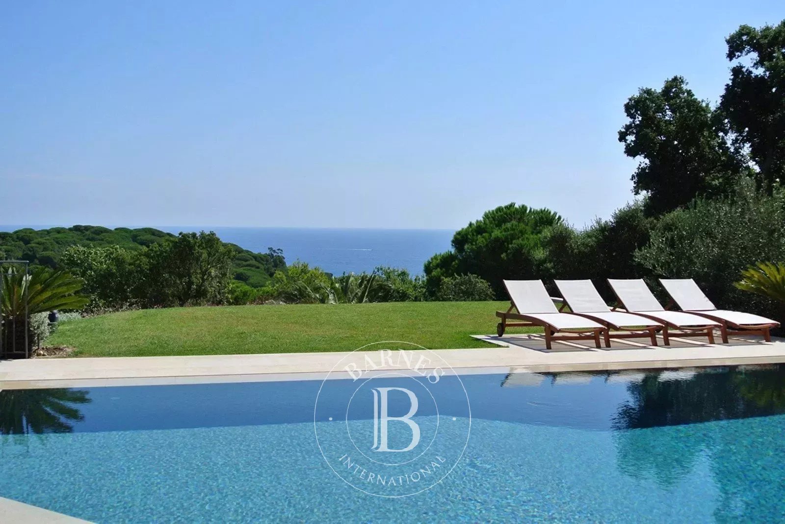 RAMATUELLE - L'ESCALET - 5 BEDROOM VILLA - PANORAMIC SEA VIEW