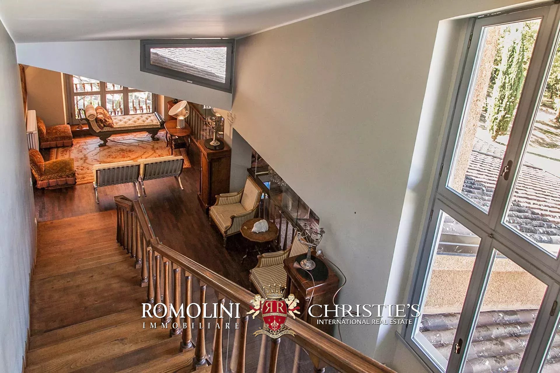 5 Bedroom Villa/Townhouse's Image 63