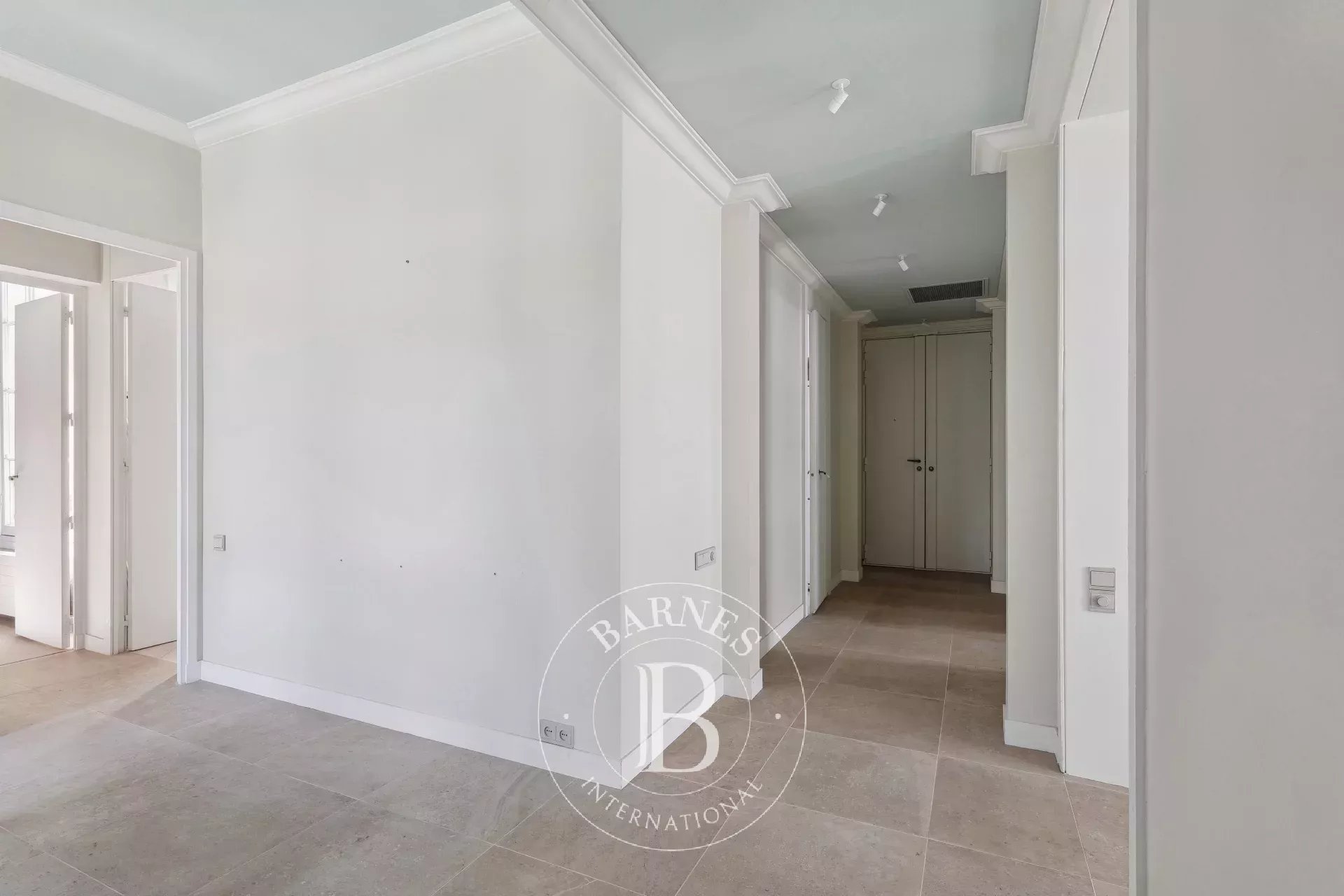 Daire Paris 6ème - picture 5