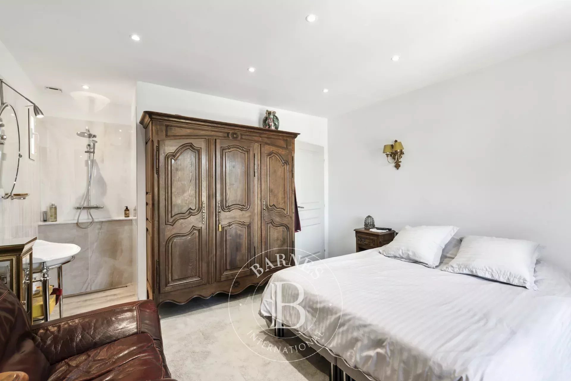 Villa Sainte-Maxime - picture 9