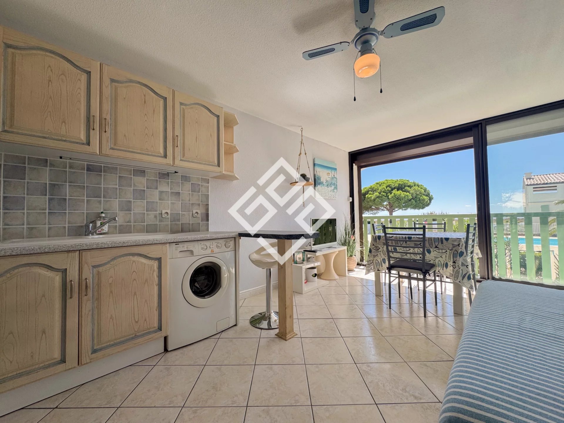 Appartement T2 lumineux avec piscine à Gruissan.