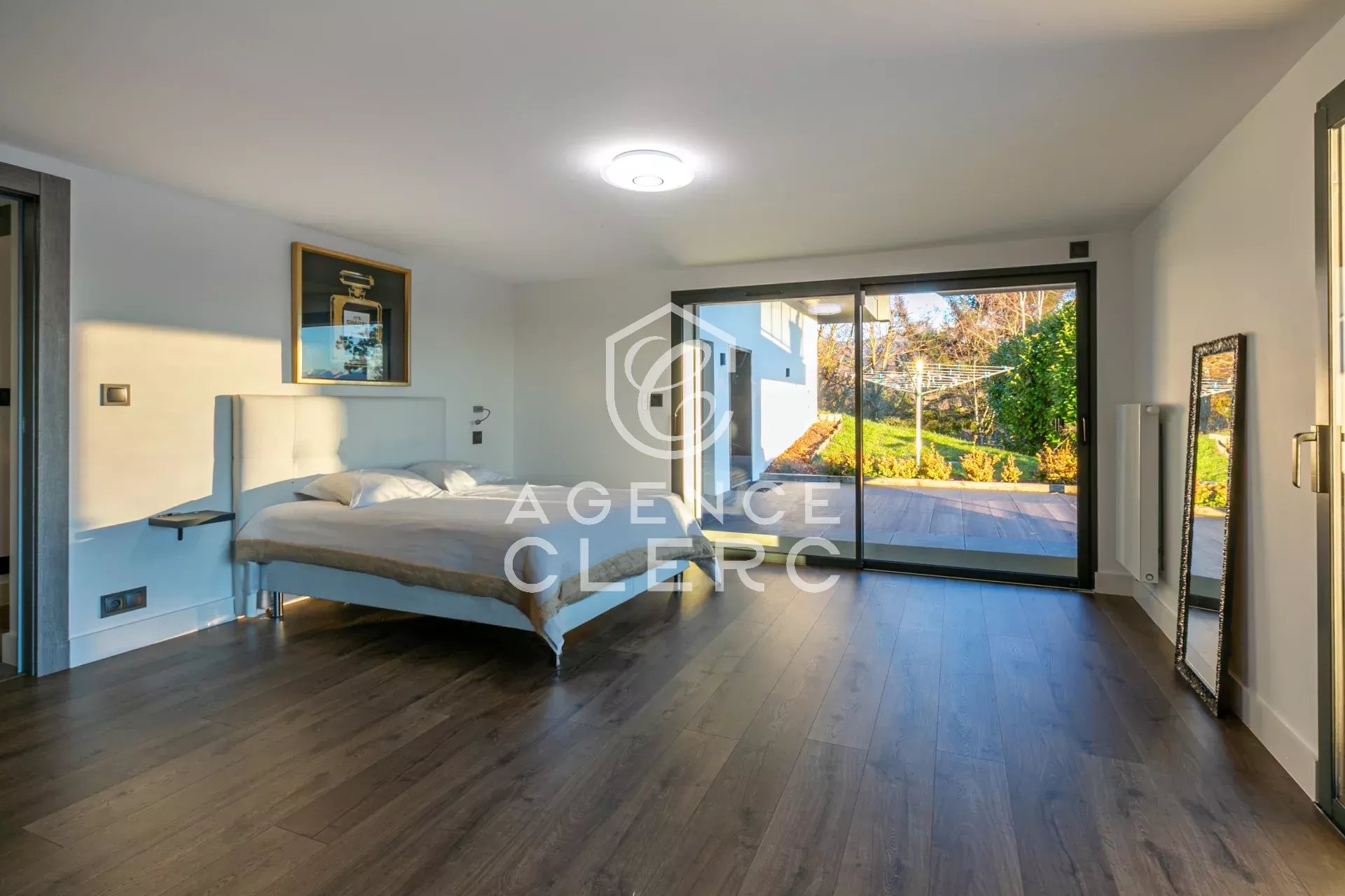 5 Bedroom Villa/Townhouse's Image 32