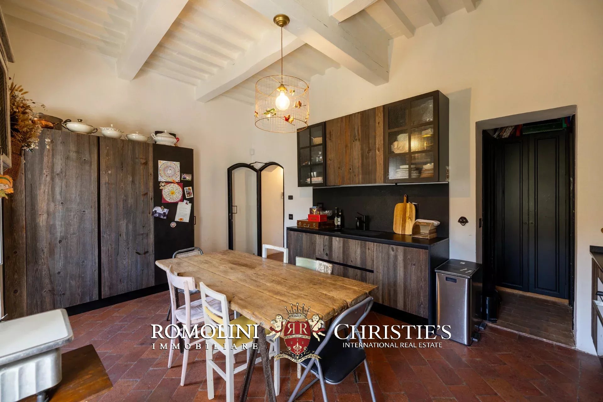 CASA CON GIARDINO IN VENDITA NEL CENTRO STORICO DI AREZZO