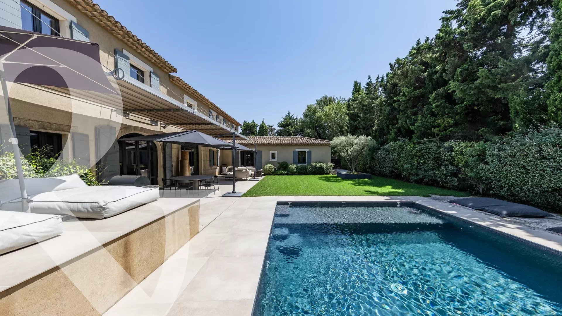 Belle maison provençale