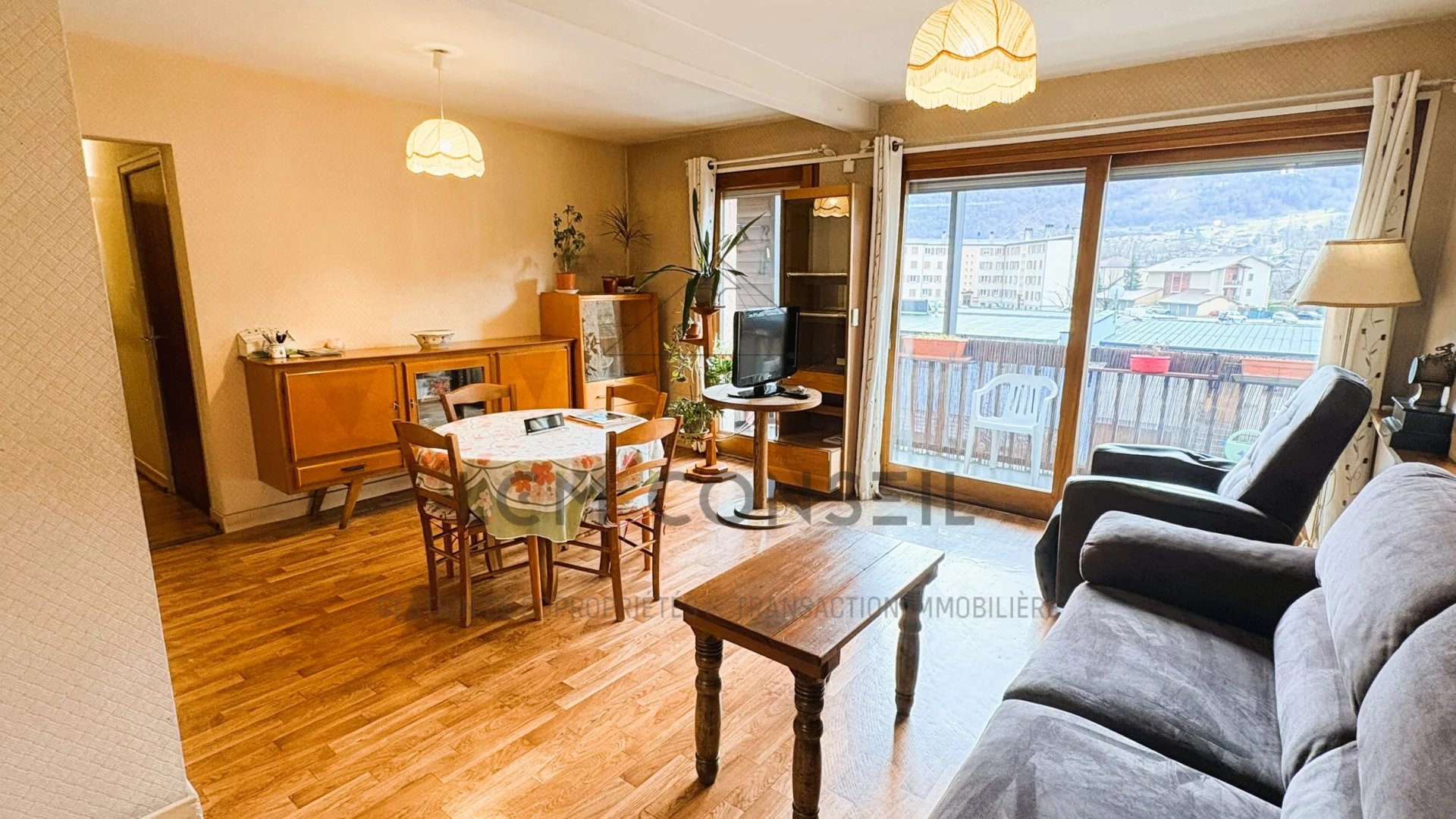 Agence immobilière de 