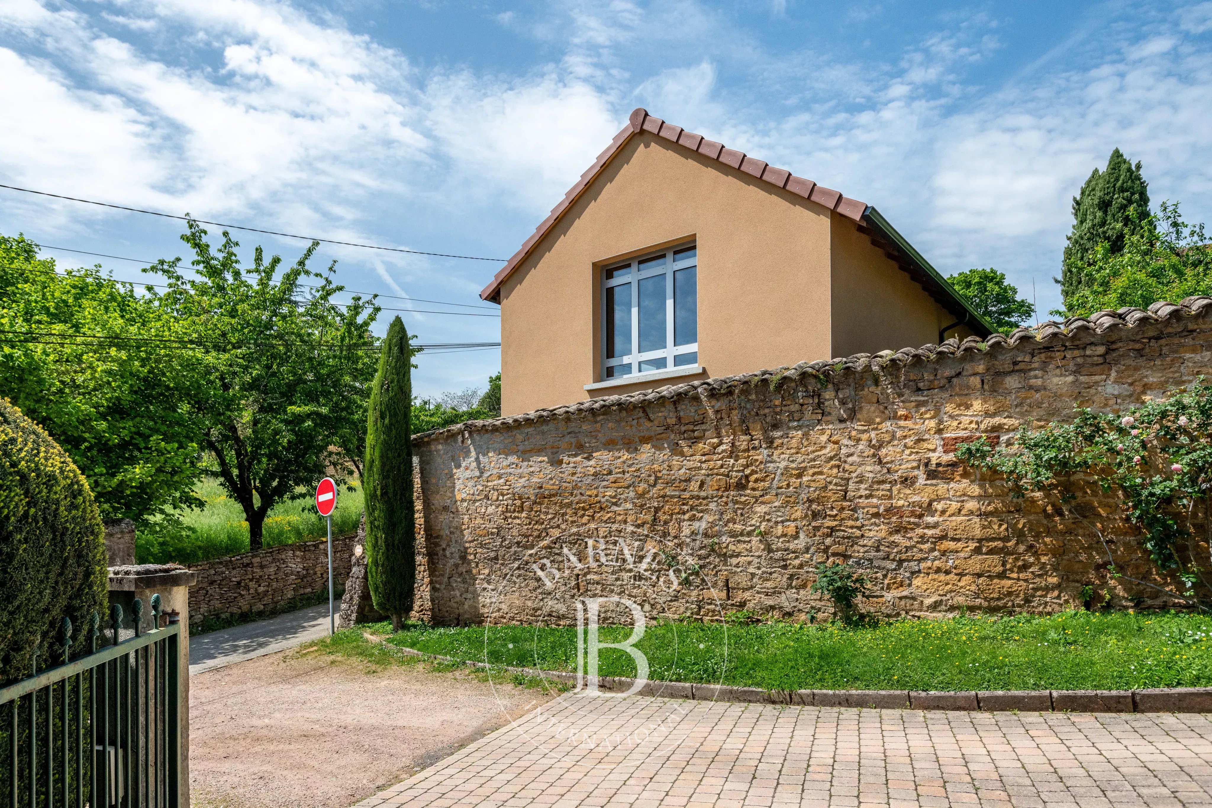 Maison de village Saint-Cyr-au-Mont-d'Or  -  ref 86964387 (picture 1)