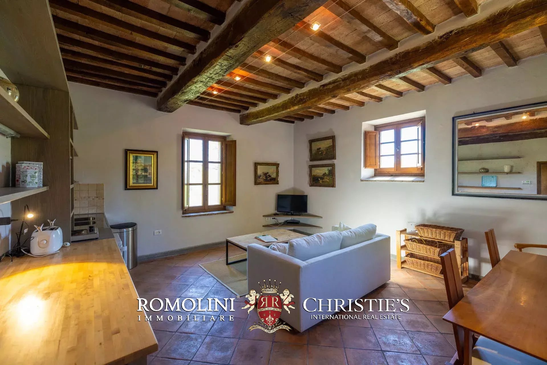 9 Bedroom Villa/Townhouse's Image 78