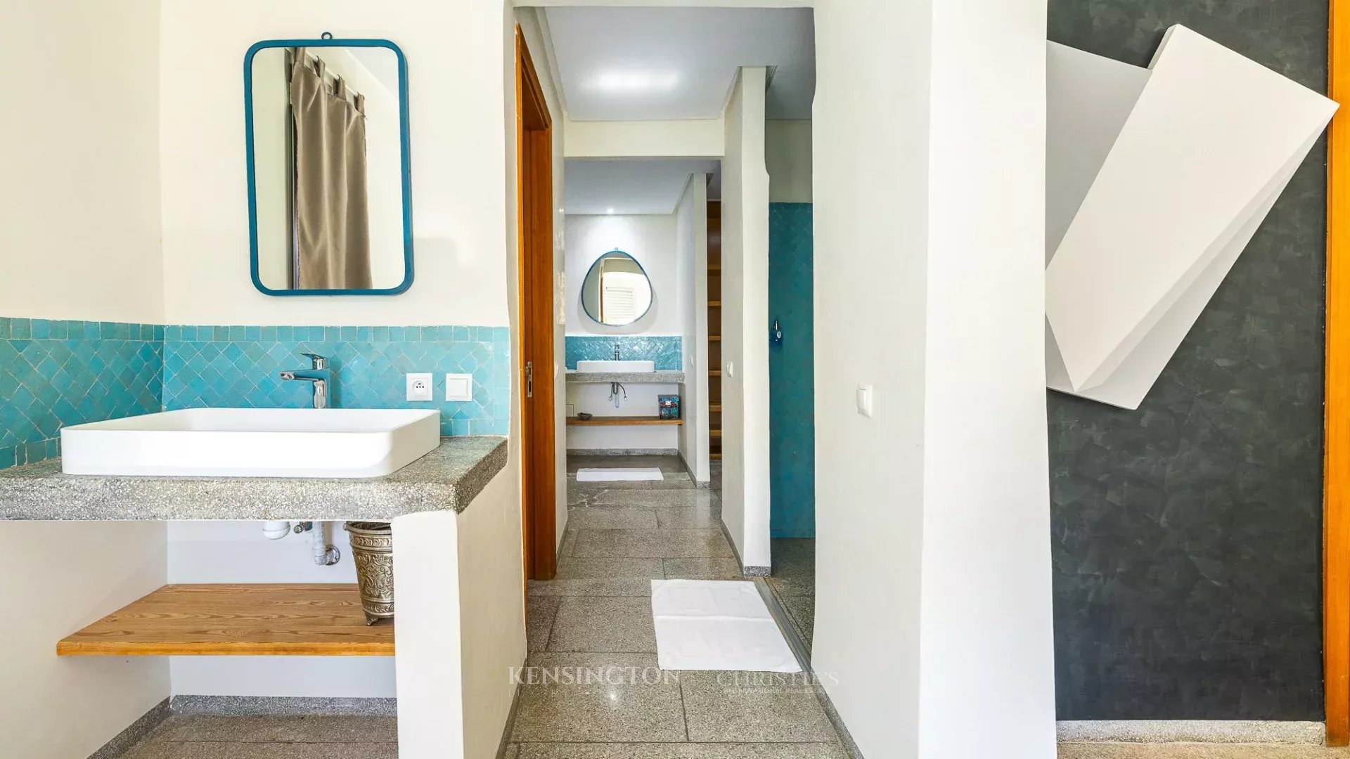 9 Bedroom Villa/Townhouse's Image 63