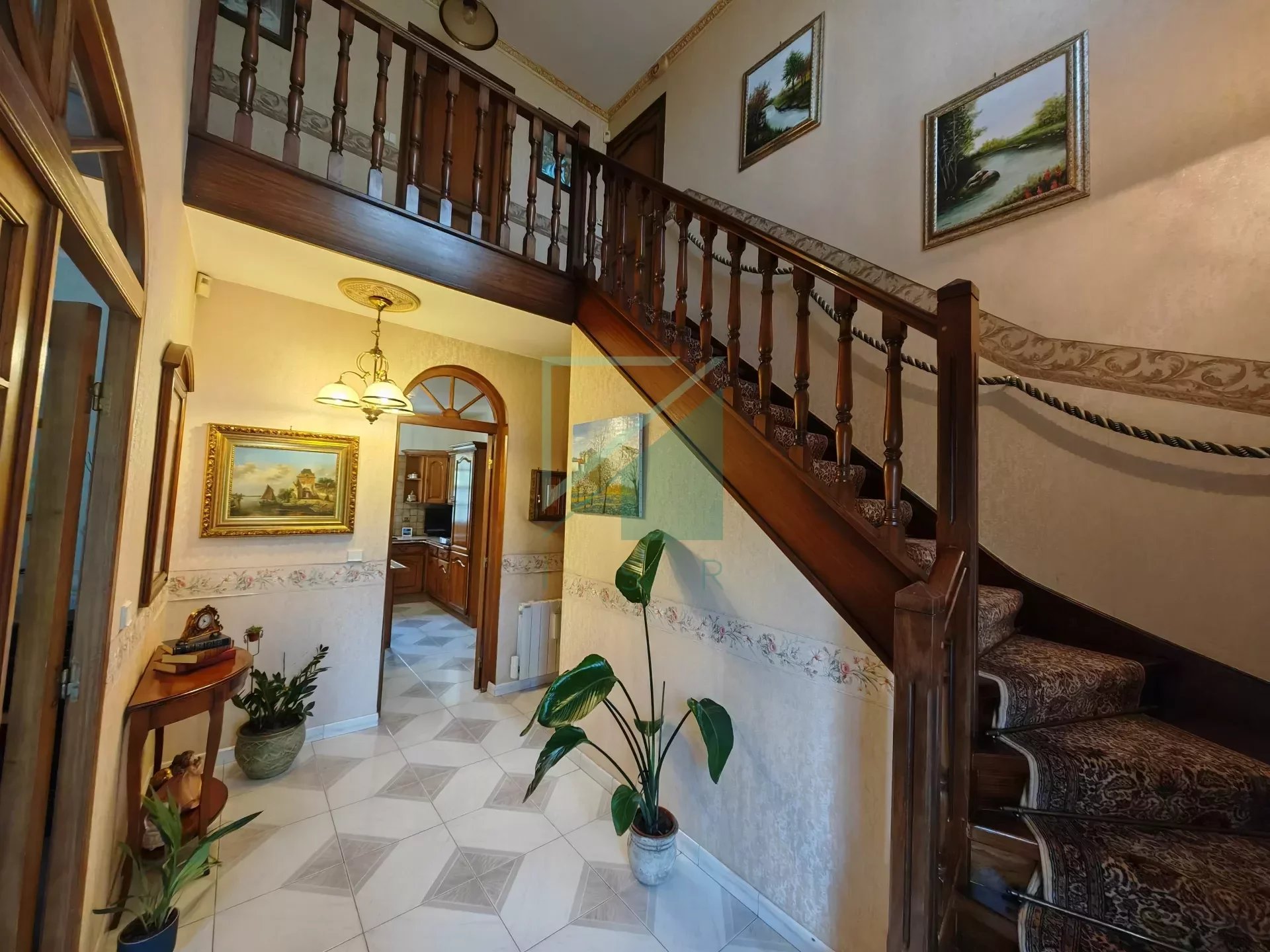 Agence immobilière de 