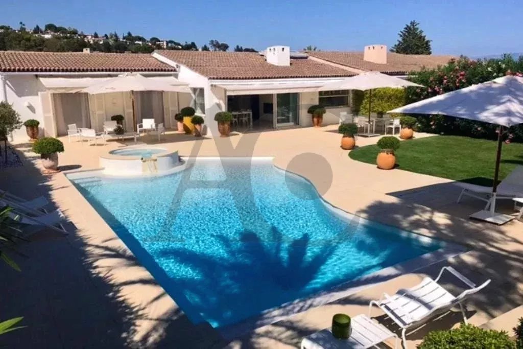 Magnifique Villa 4 Pièces Climatisée d'environ 150 m² – Rénovée avec des Prestations Luxueuses