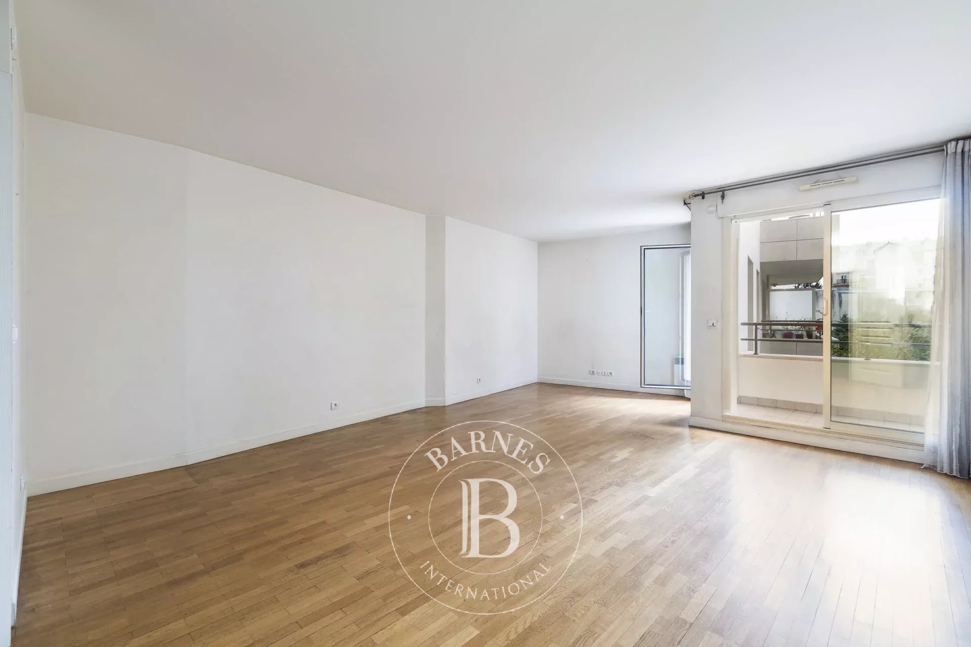 Daire Levallois-Perret