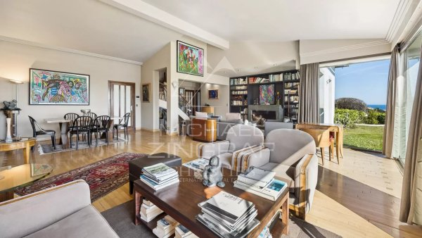 An exceptional villa in the heart of a prestigious estate on the French Riviera – just 12 minutes from Nice International Airport — photo 6