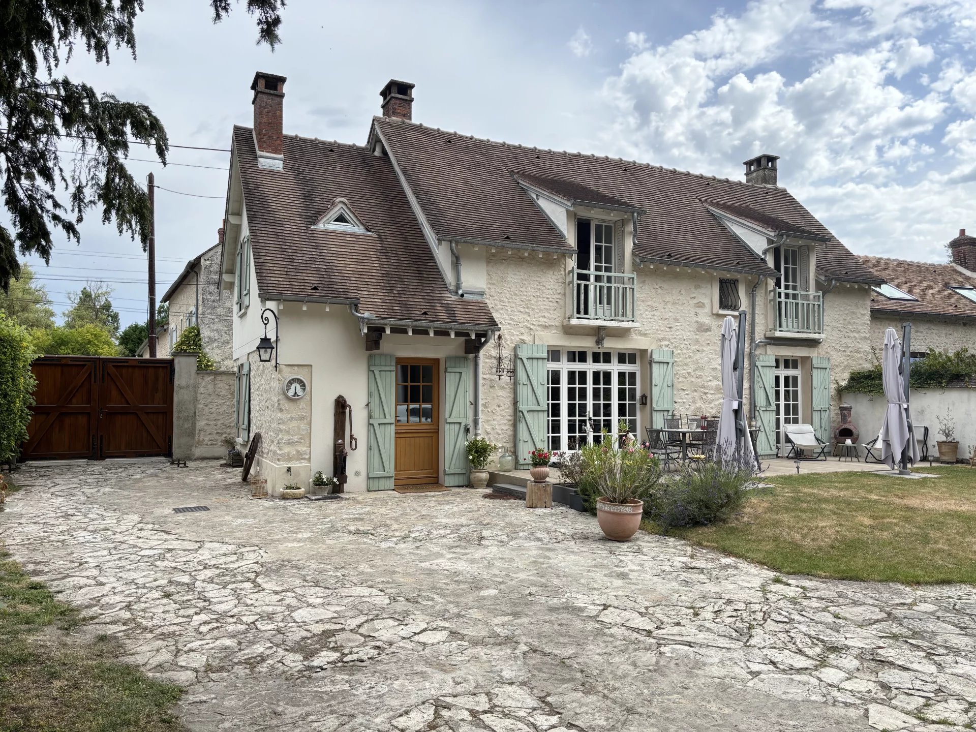 Agence immobilière de 