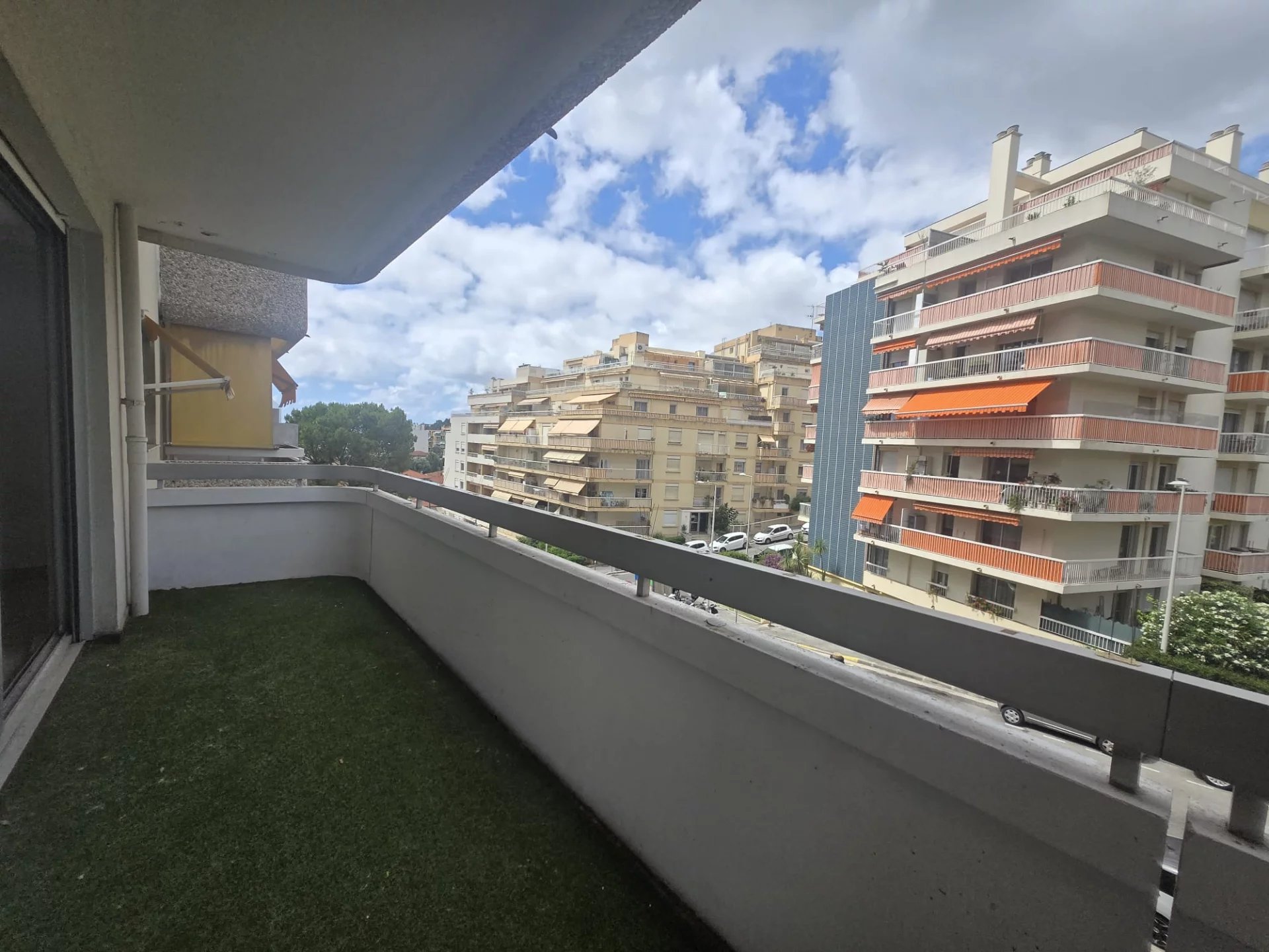 "NICE LES JARDINS DE GORBELLA"