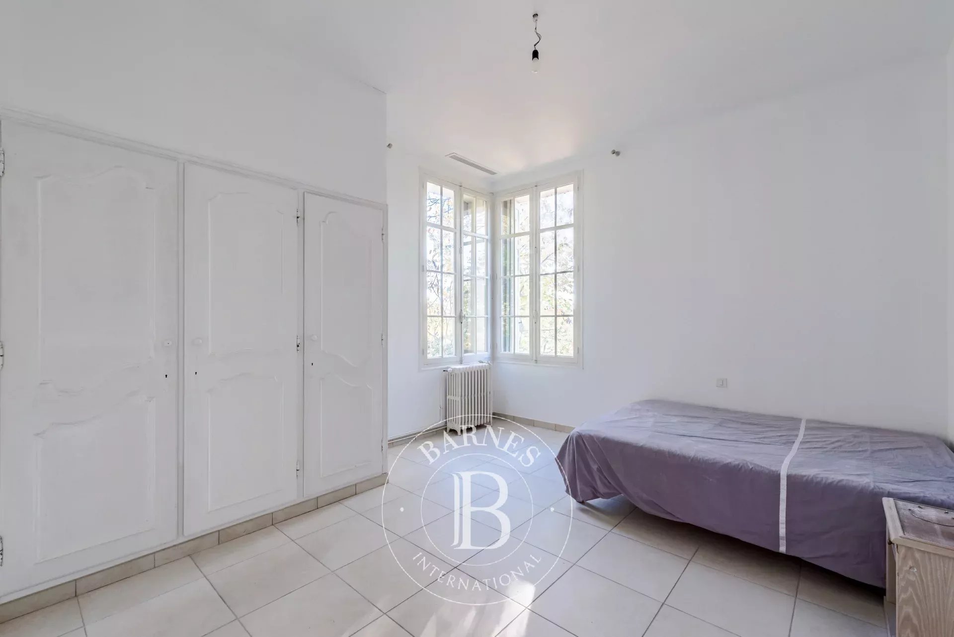 Ev Mougins - picture 12