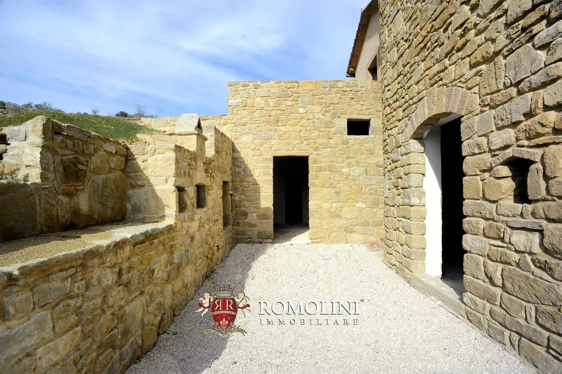 5 Bedroom Villa/Townhouse's Image 19