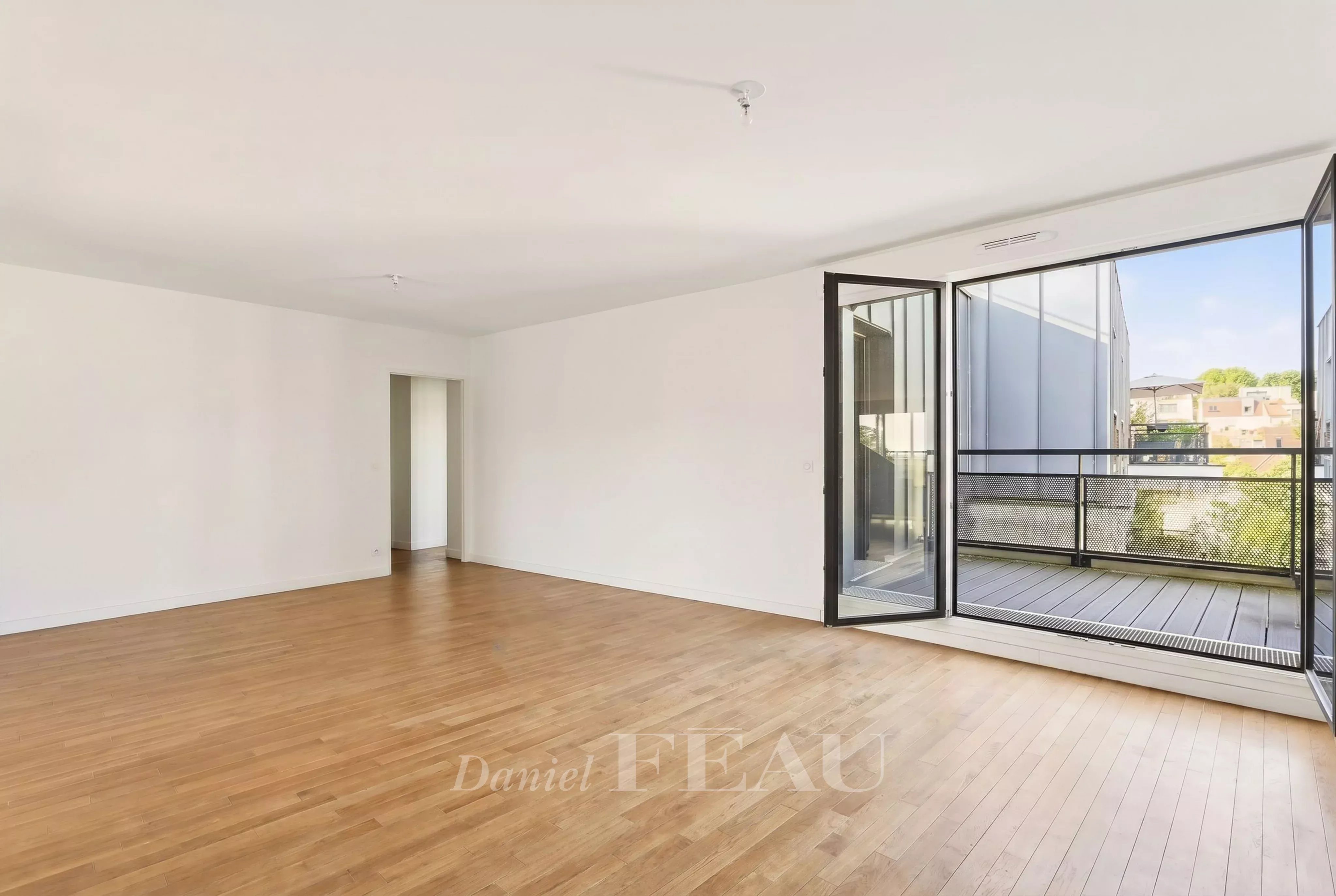 Sale Apartment Garches
