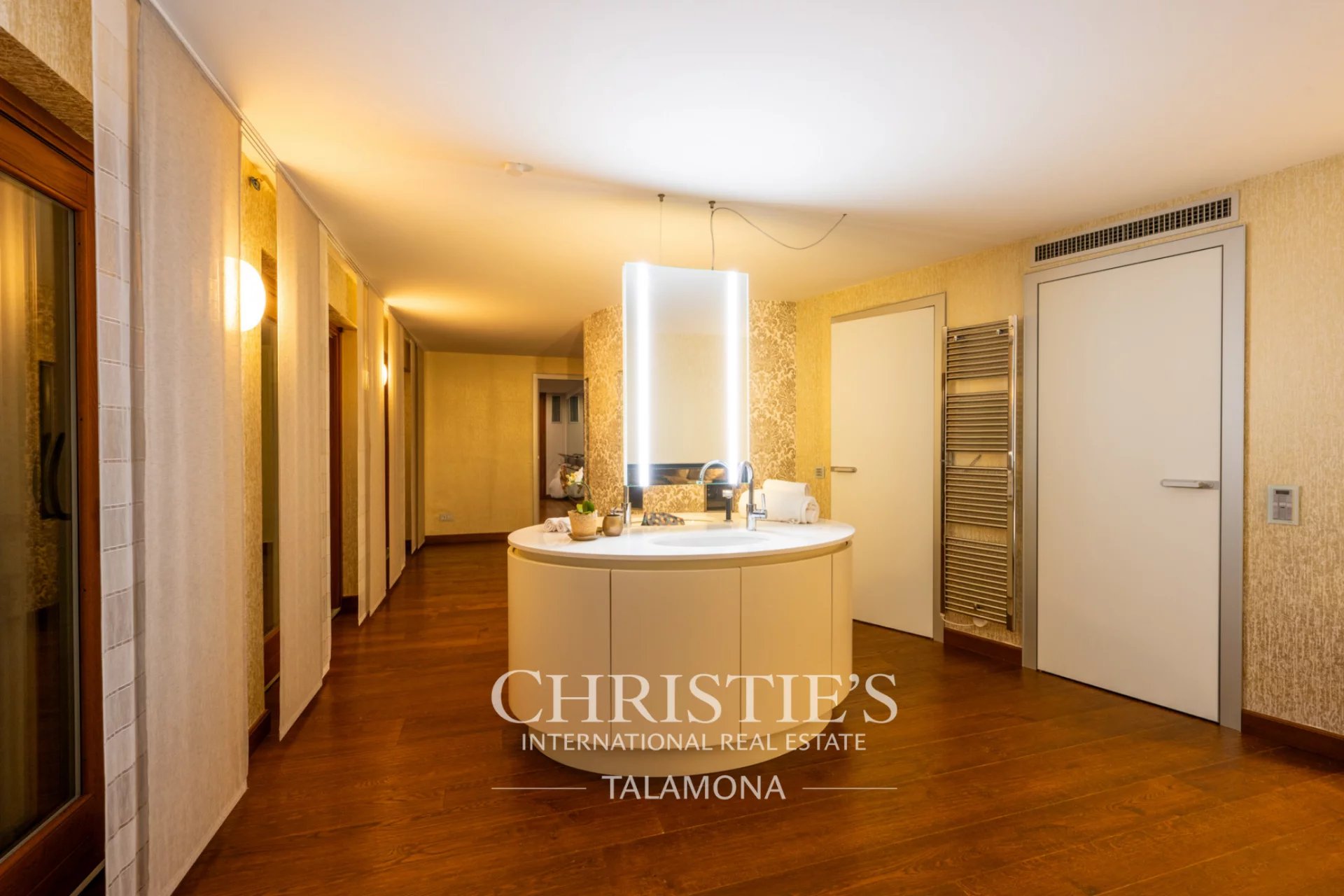 Villa/Townhouse's Image 56