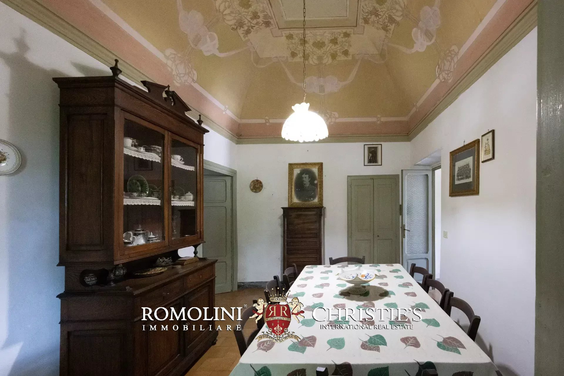 17 Bedroom Villa/Townhouse's Image 15