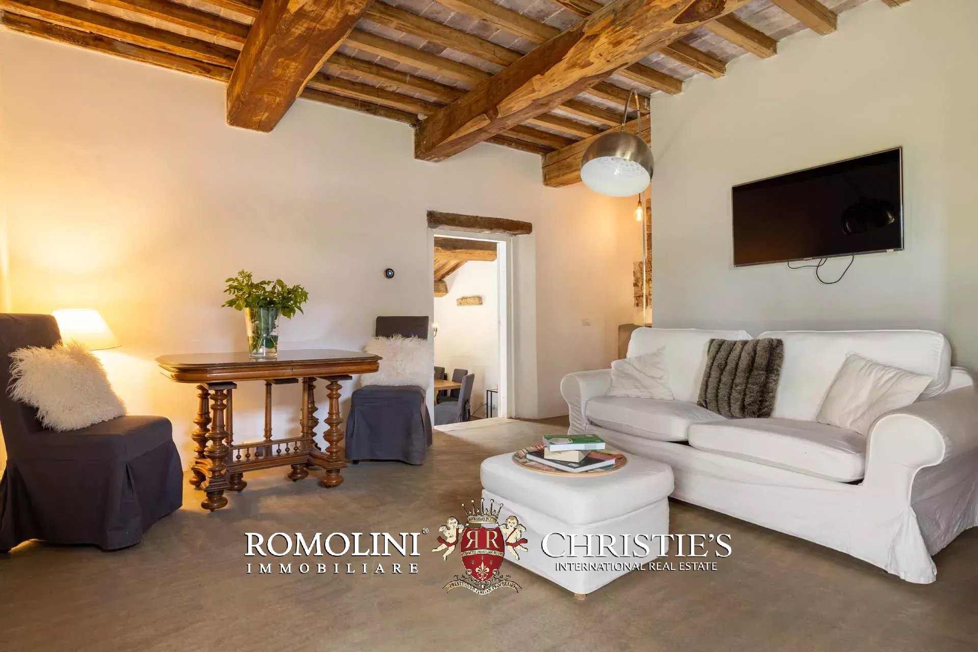 6 Bedroom Villa/Townhouse's Image 66