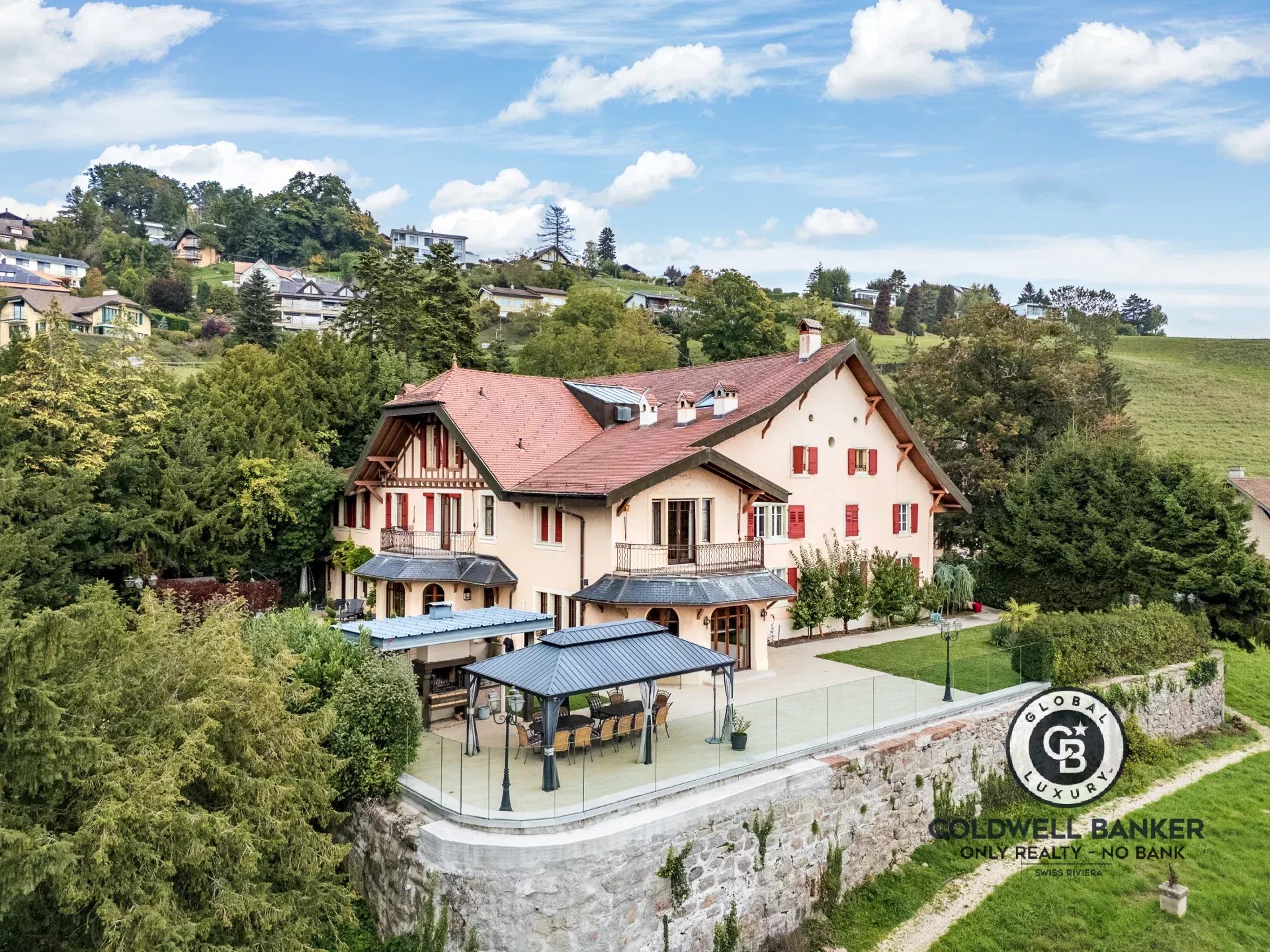 Maison à vendre, 20 pièces, 800 m², Jongny