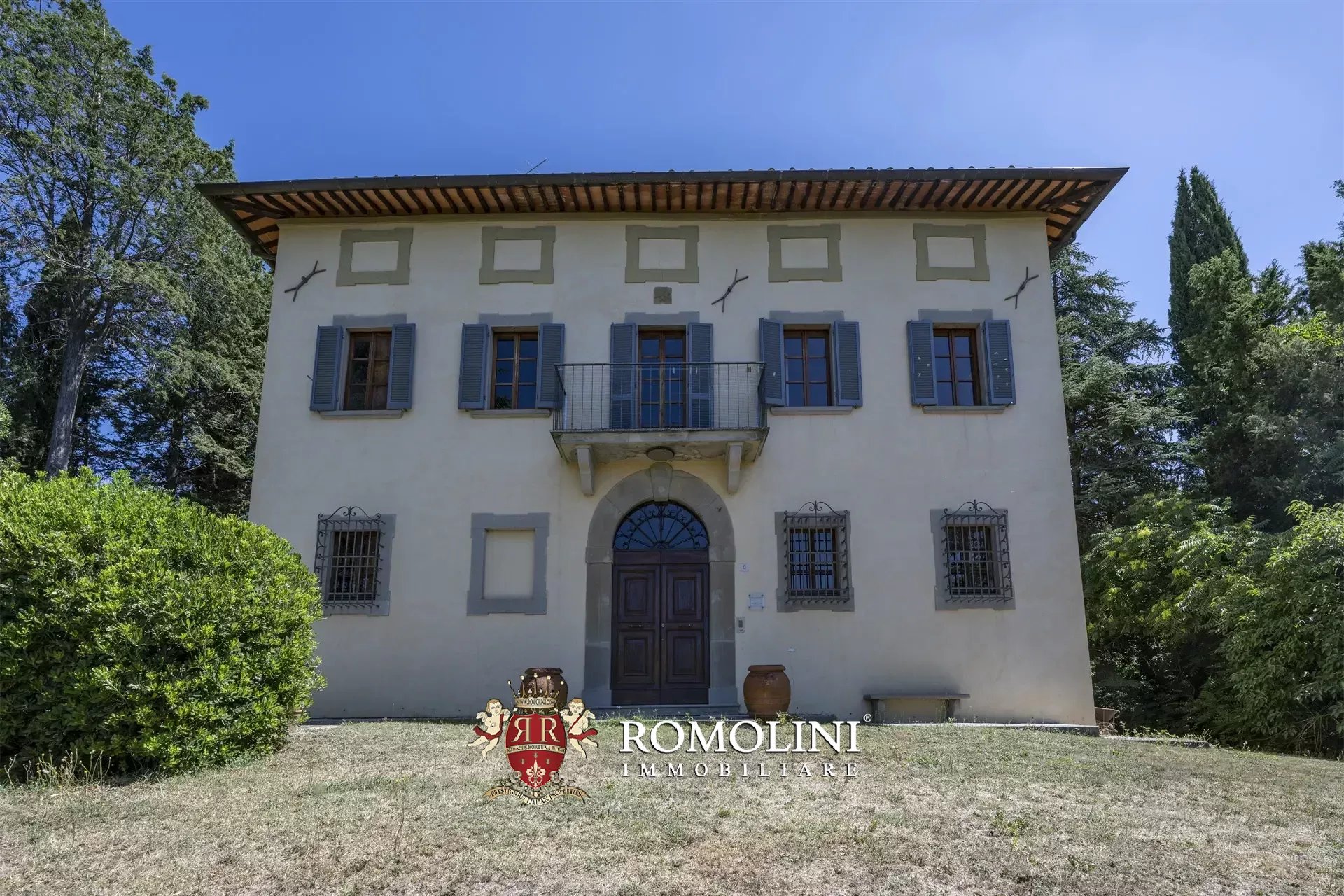 6 Bedroom Villa/Townhouse's Image 15