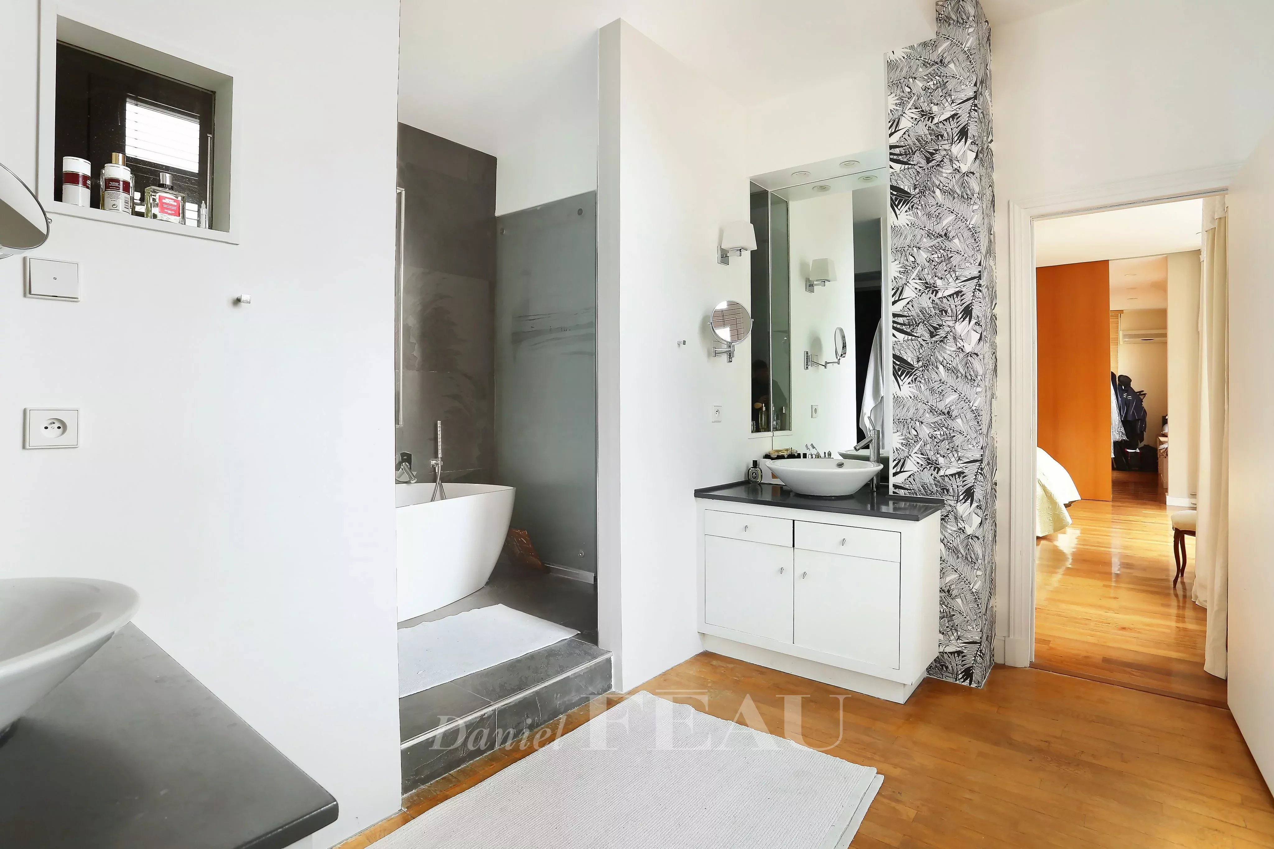 Rental Apartment Paris 16th