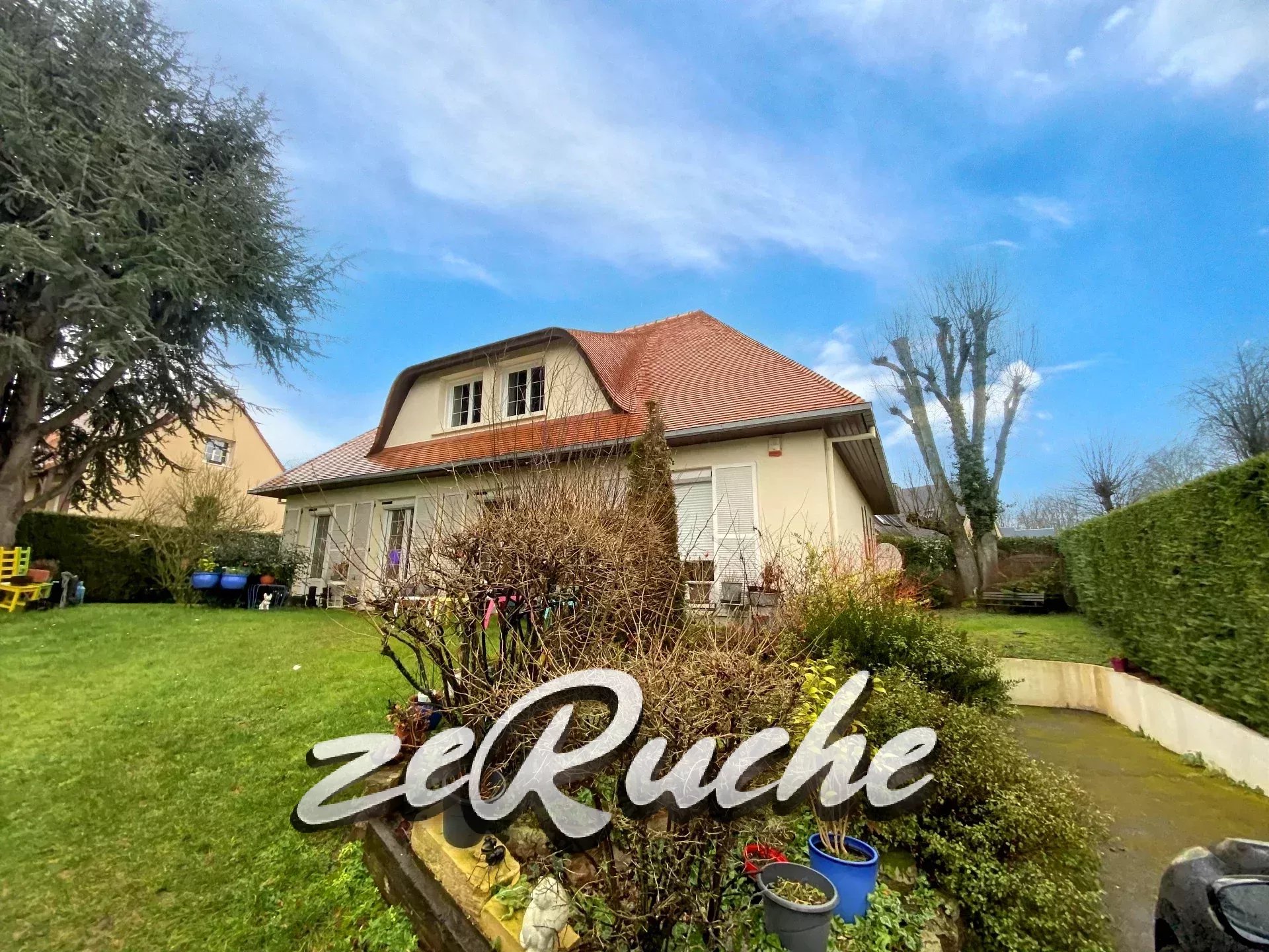 Agence immobilière de ZERUCHE