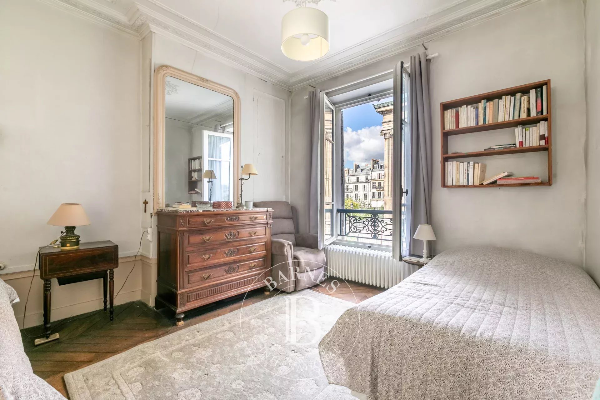 Daire Paris 10ème - picture 6