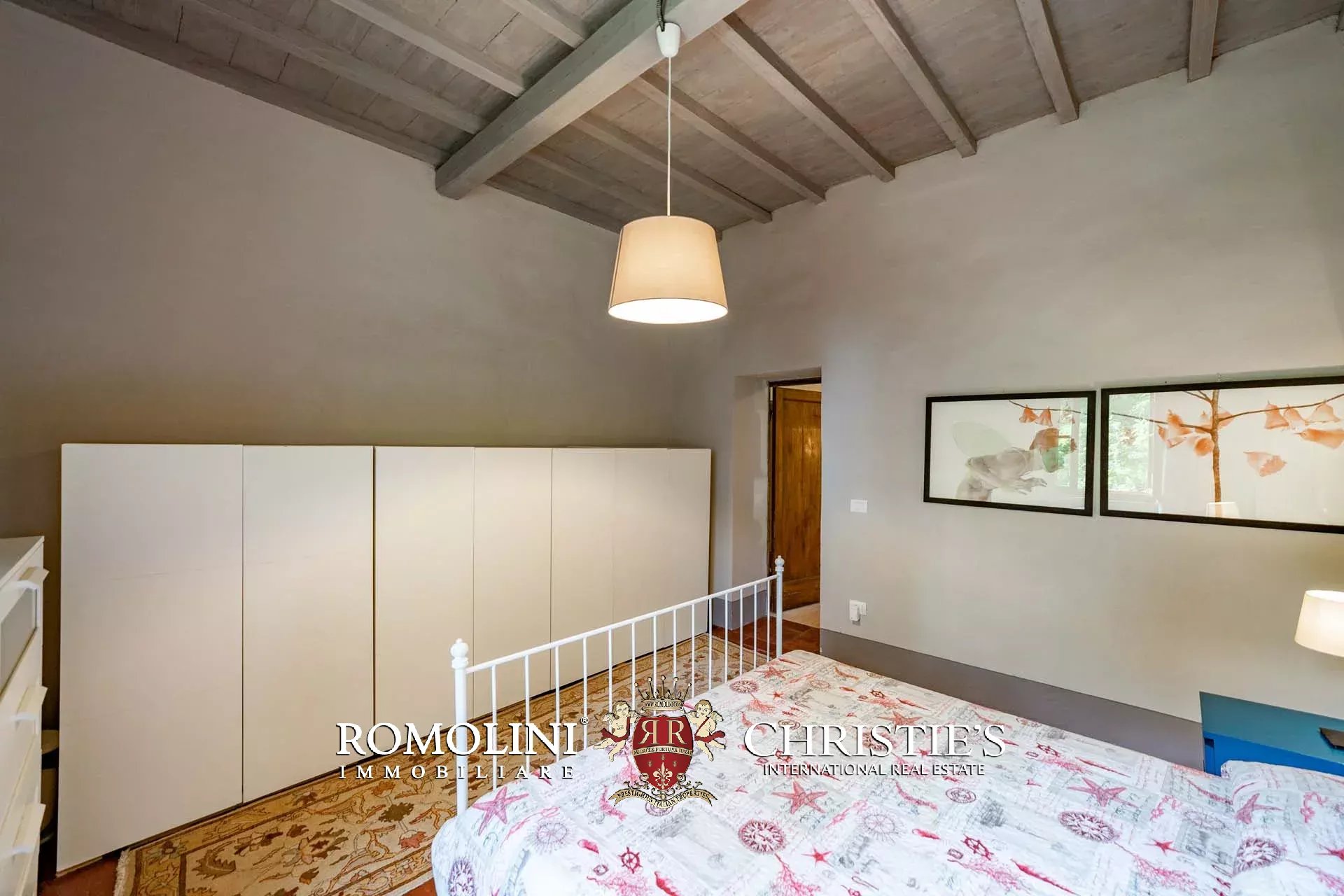 11 Bedroom Villa/Townhouse's Image 84