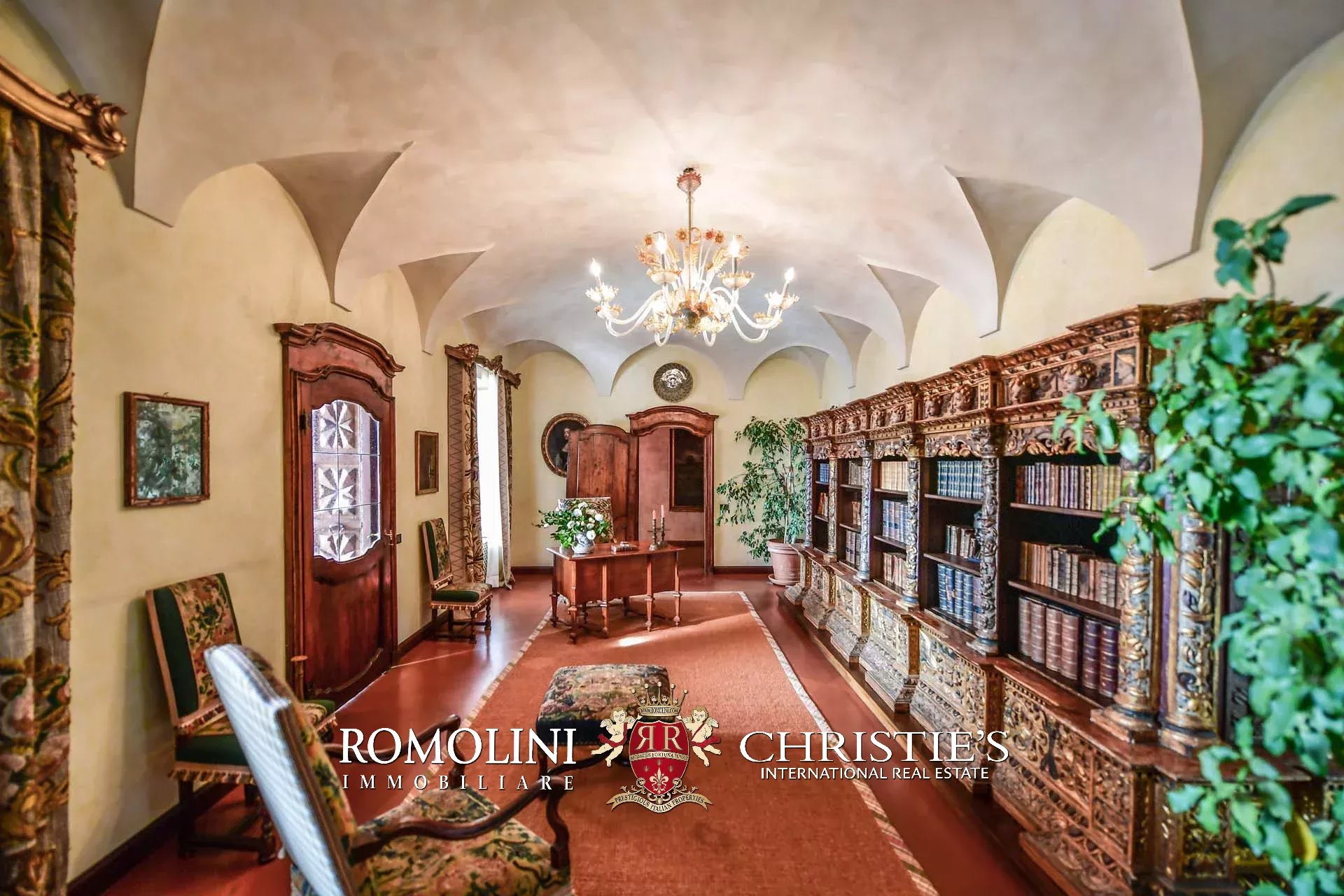 17 Bedroom Villa/Townhouse's Image 36