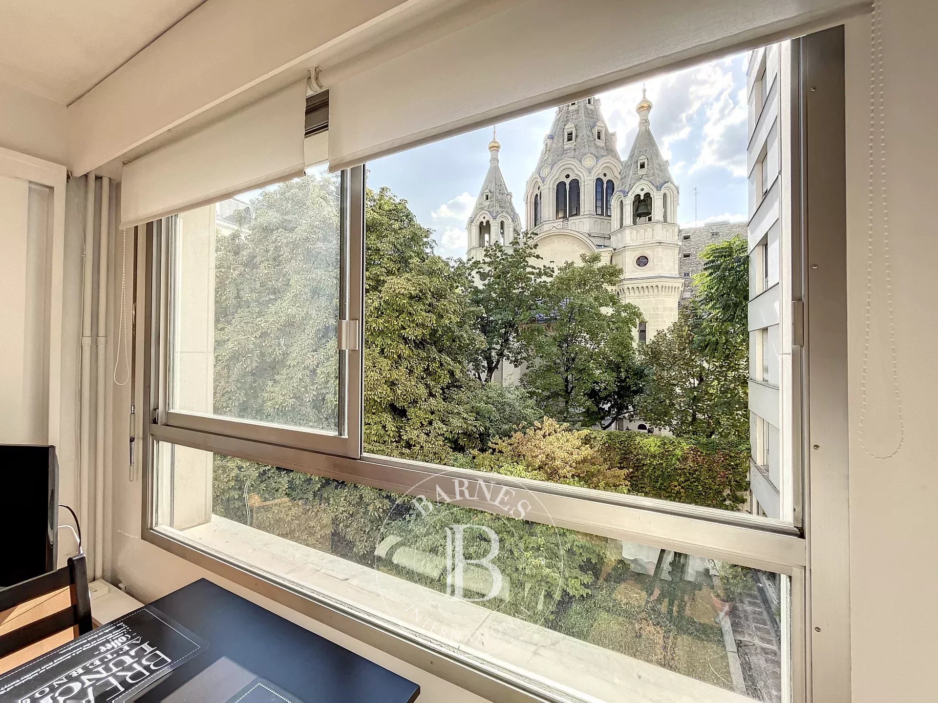 Daire Paris 8ème - picture 7