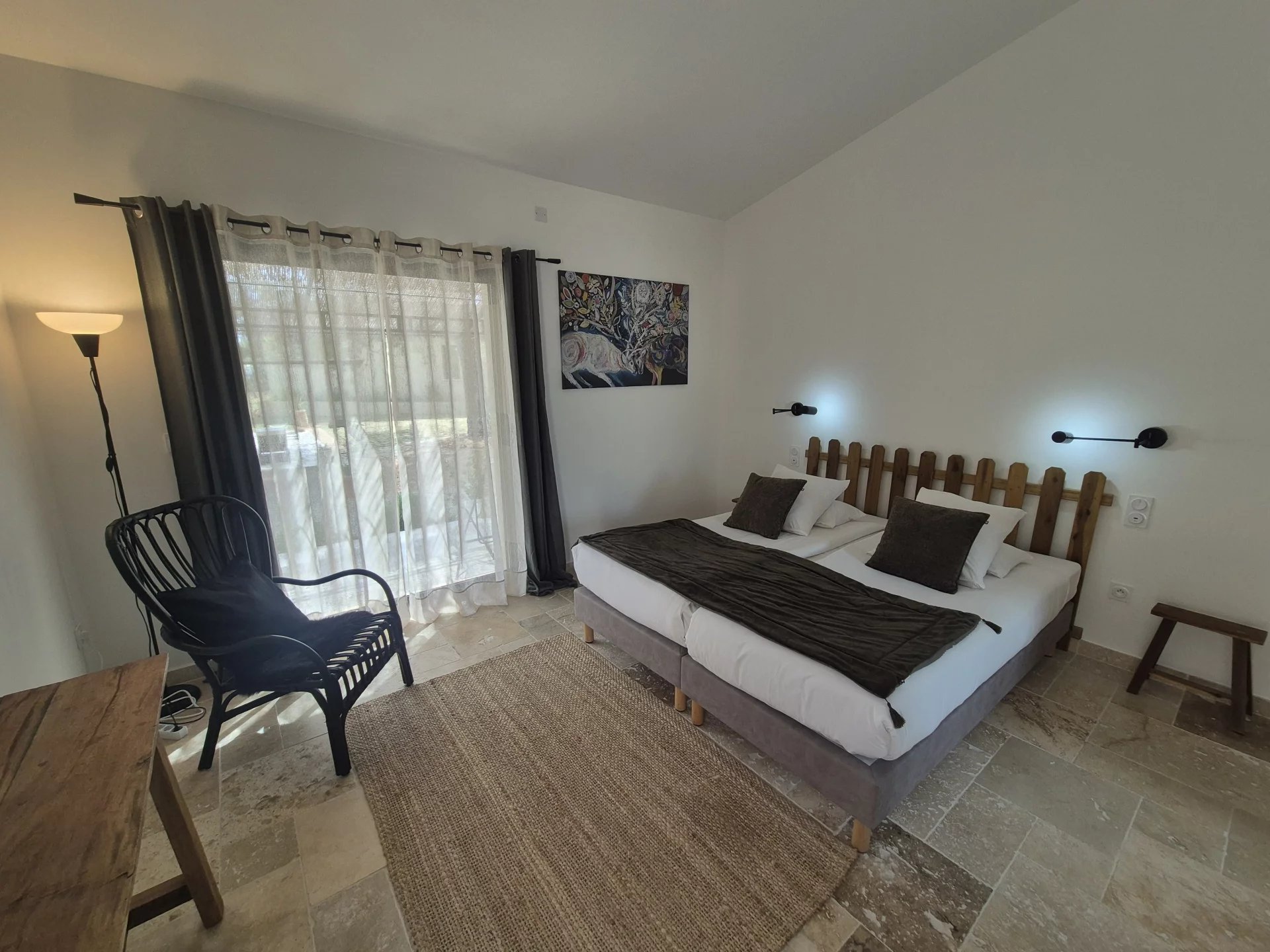 Villa and 4 gites in Cotignac, unique layout with pool house and pool