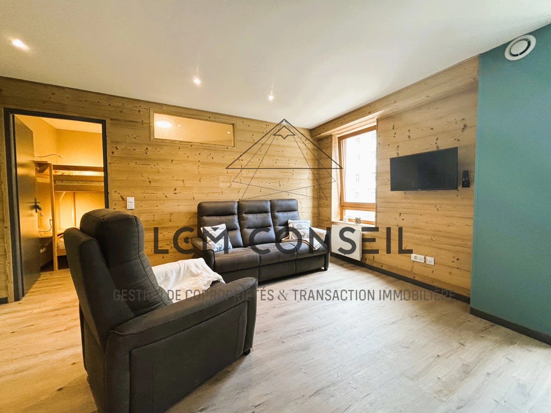 Agence immobilière de 